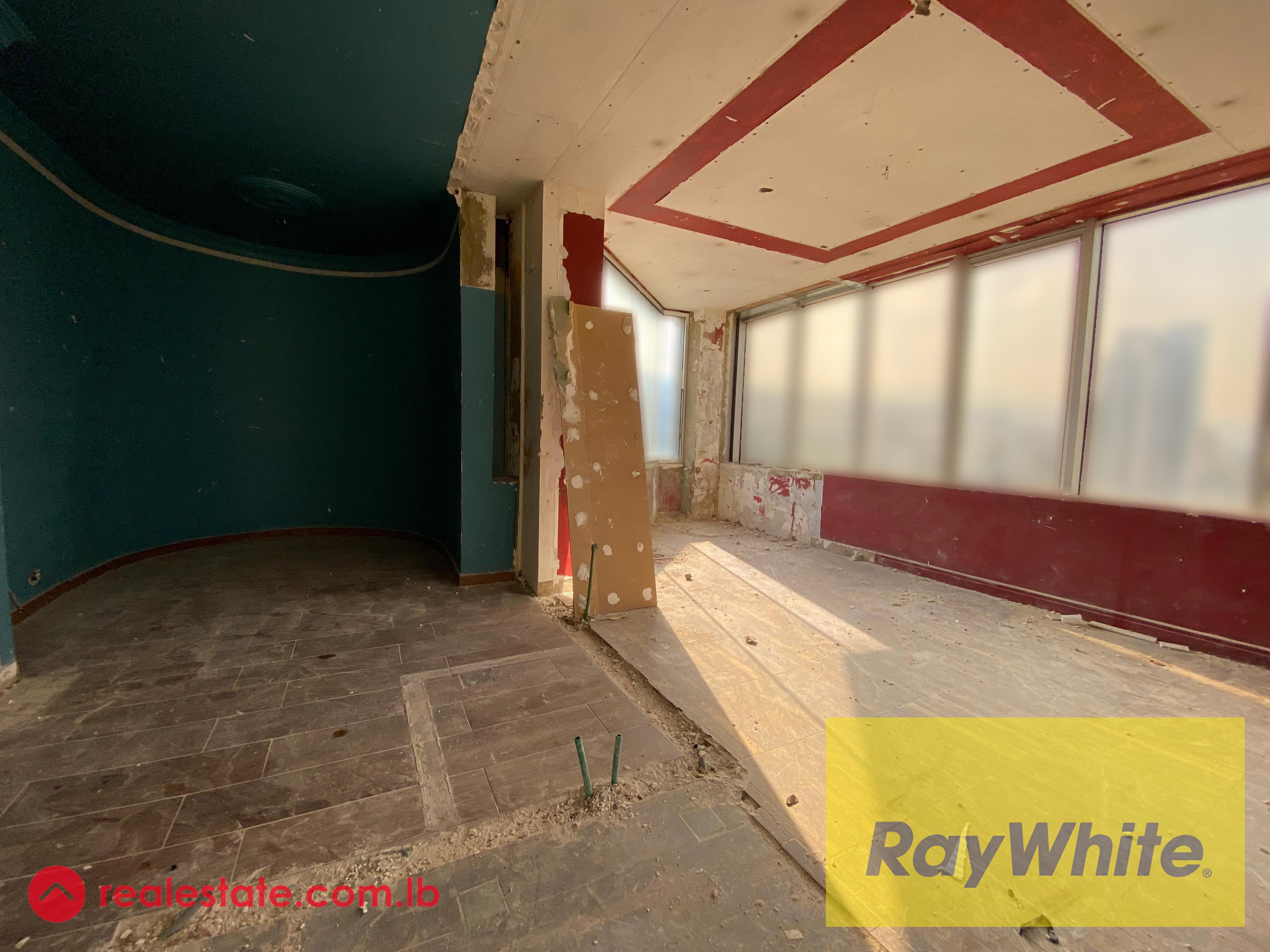 Office for rent in Dbayeh