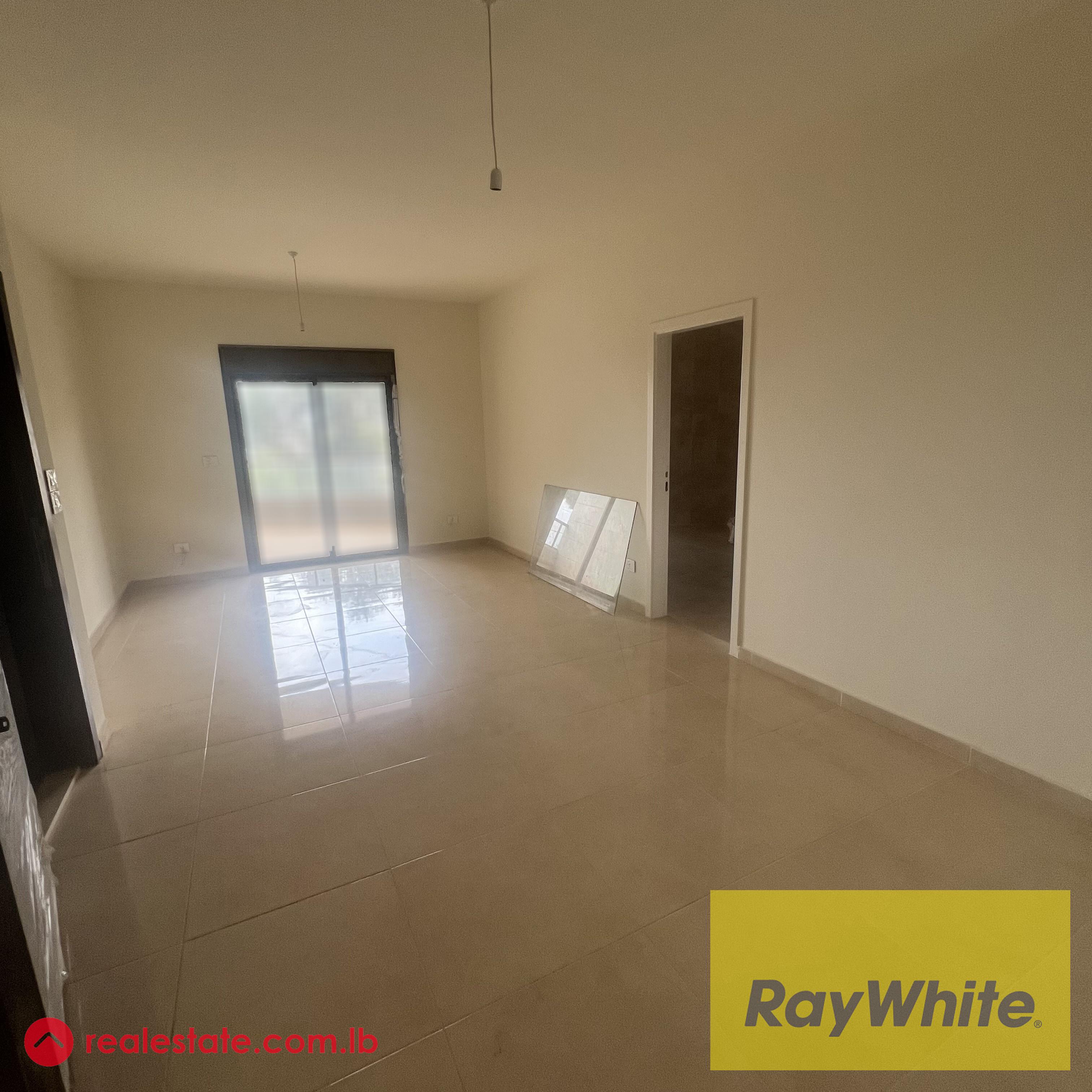 Apartment for sale in Mazraat Yachouh