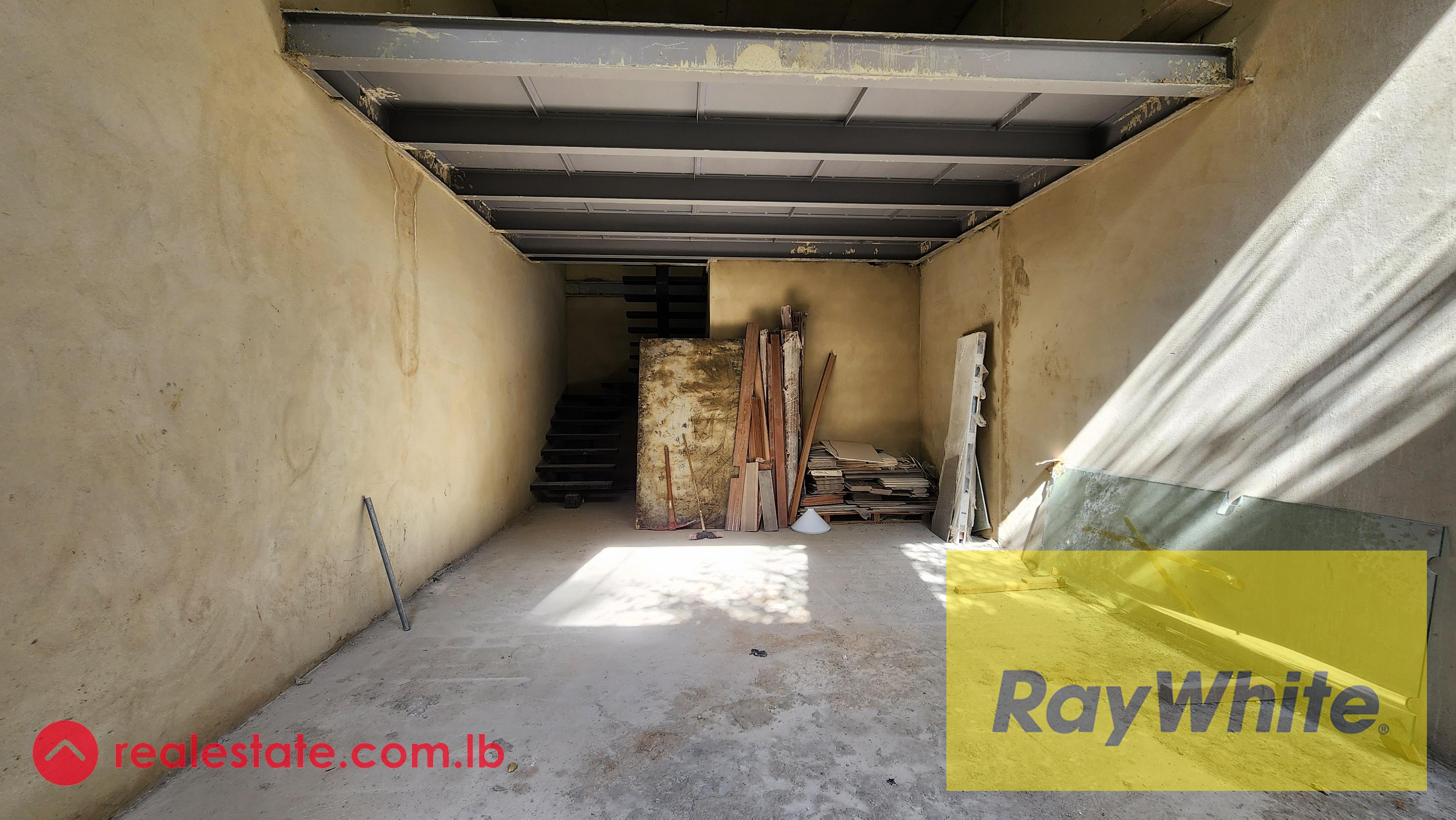 Shop for sale in Achrafieh
