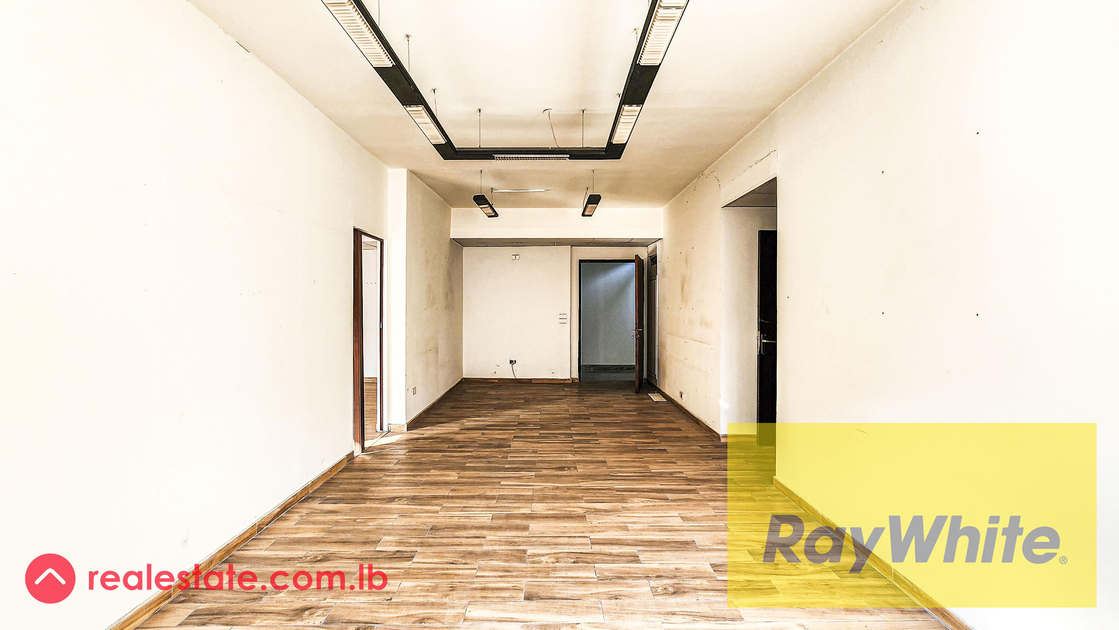 Office for rent in Achrafieh
