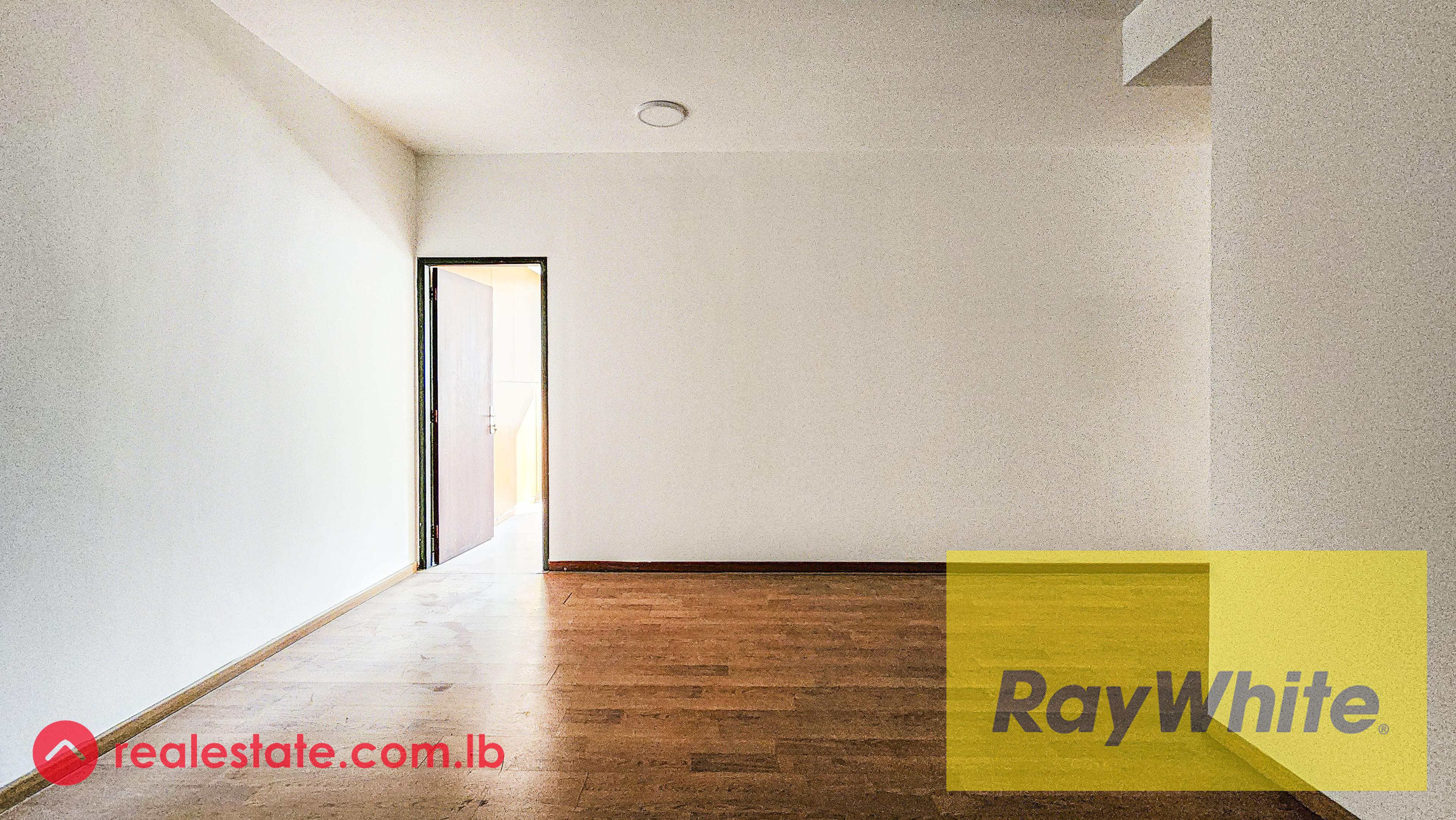 Office for rent in Achrafieh