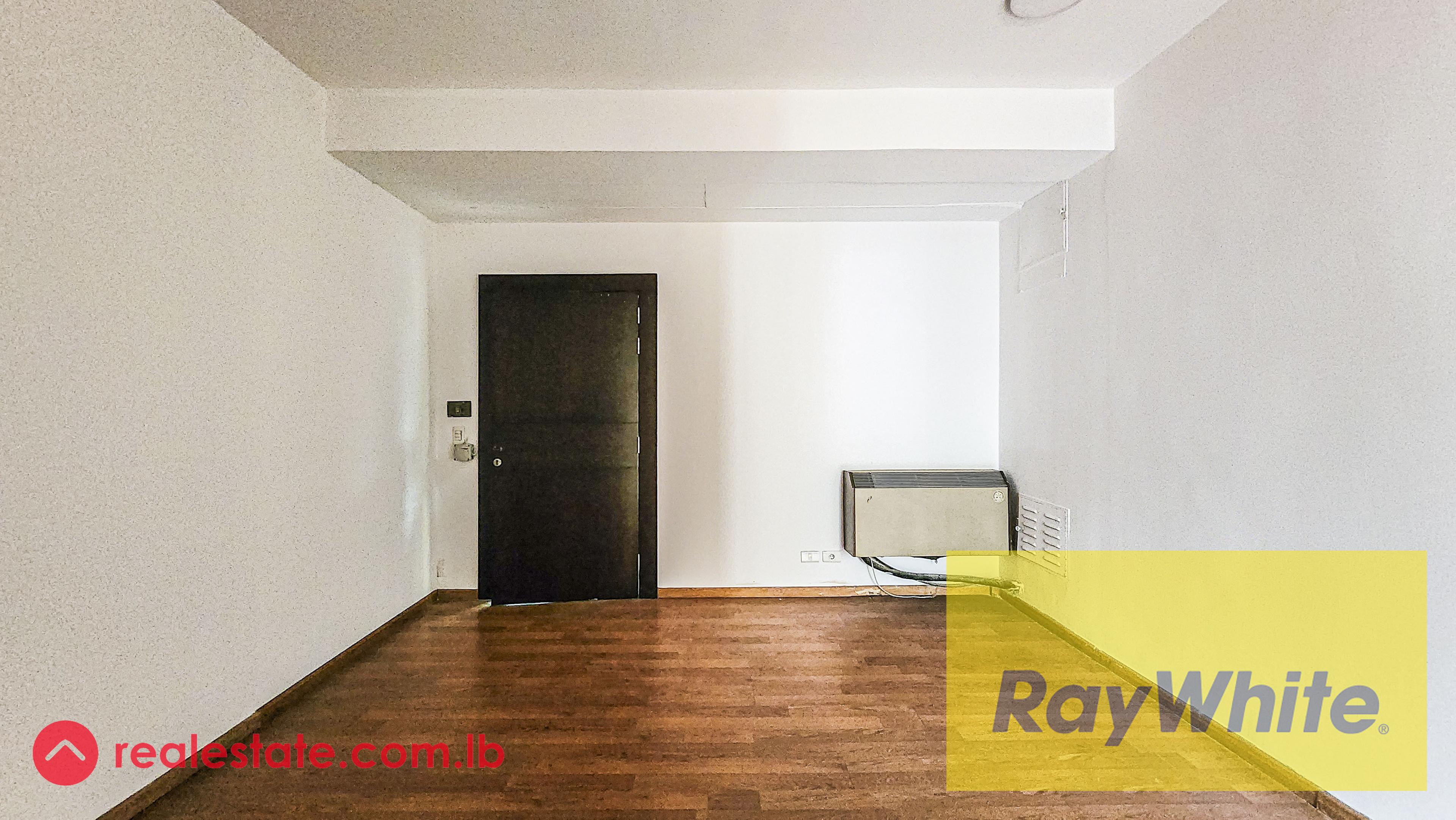 Office for rent in Achrafieh