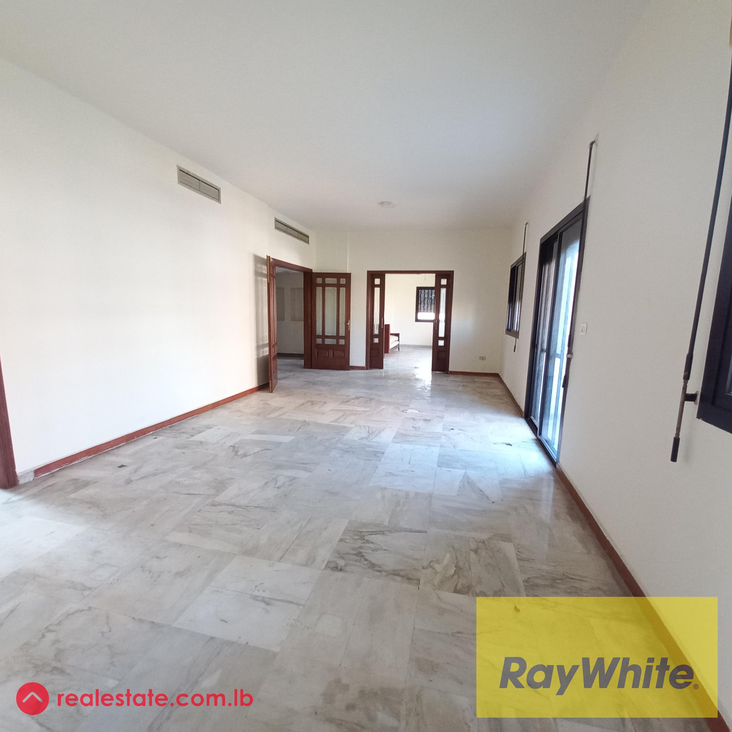 Apartment in souk Zalka for sale