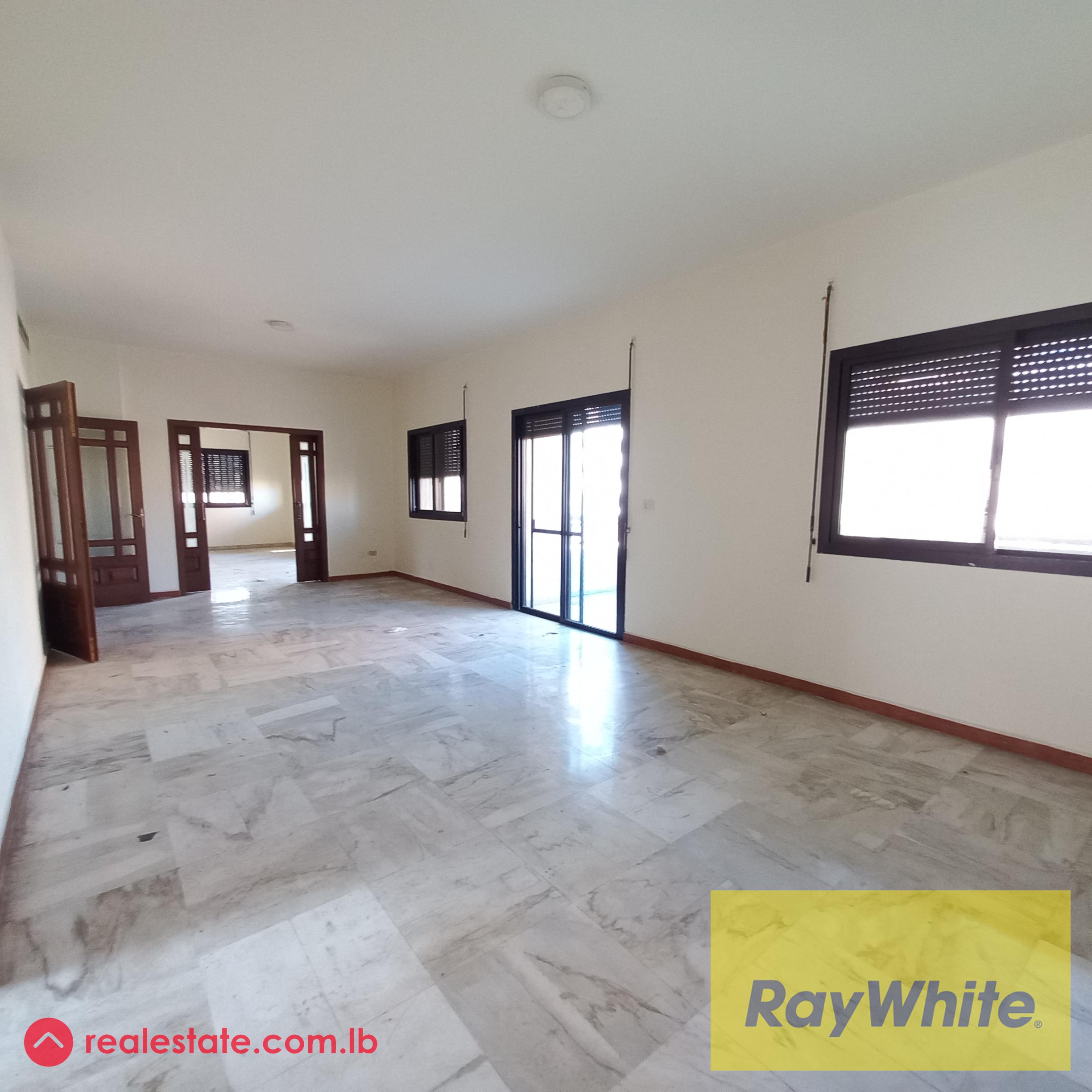 Apartment in souk Zalka for sale