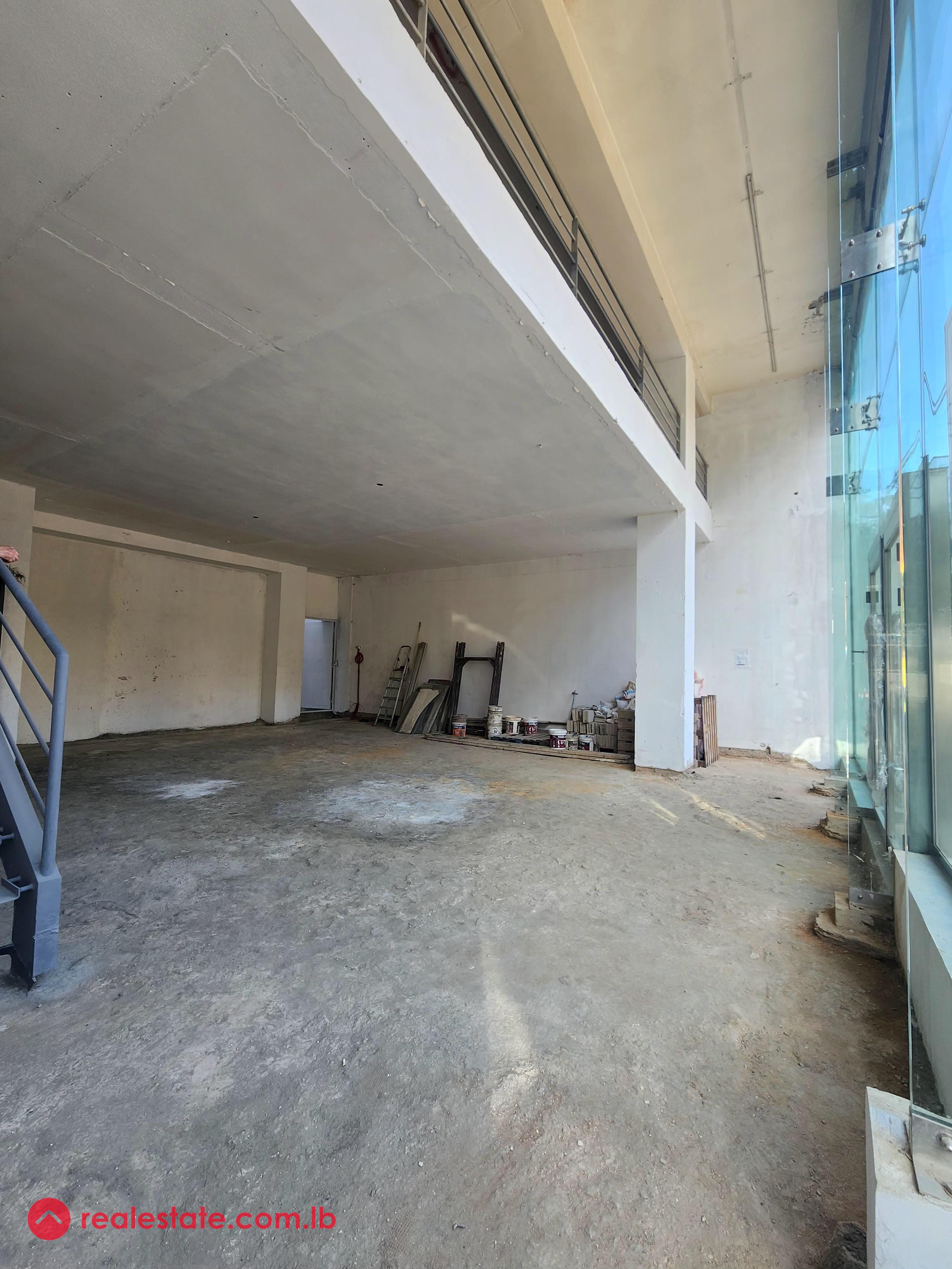 Sale | invest | prime location