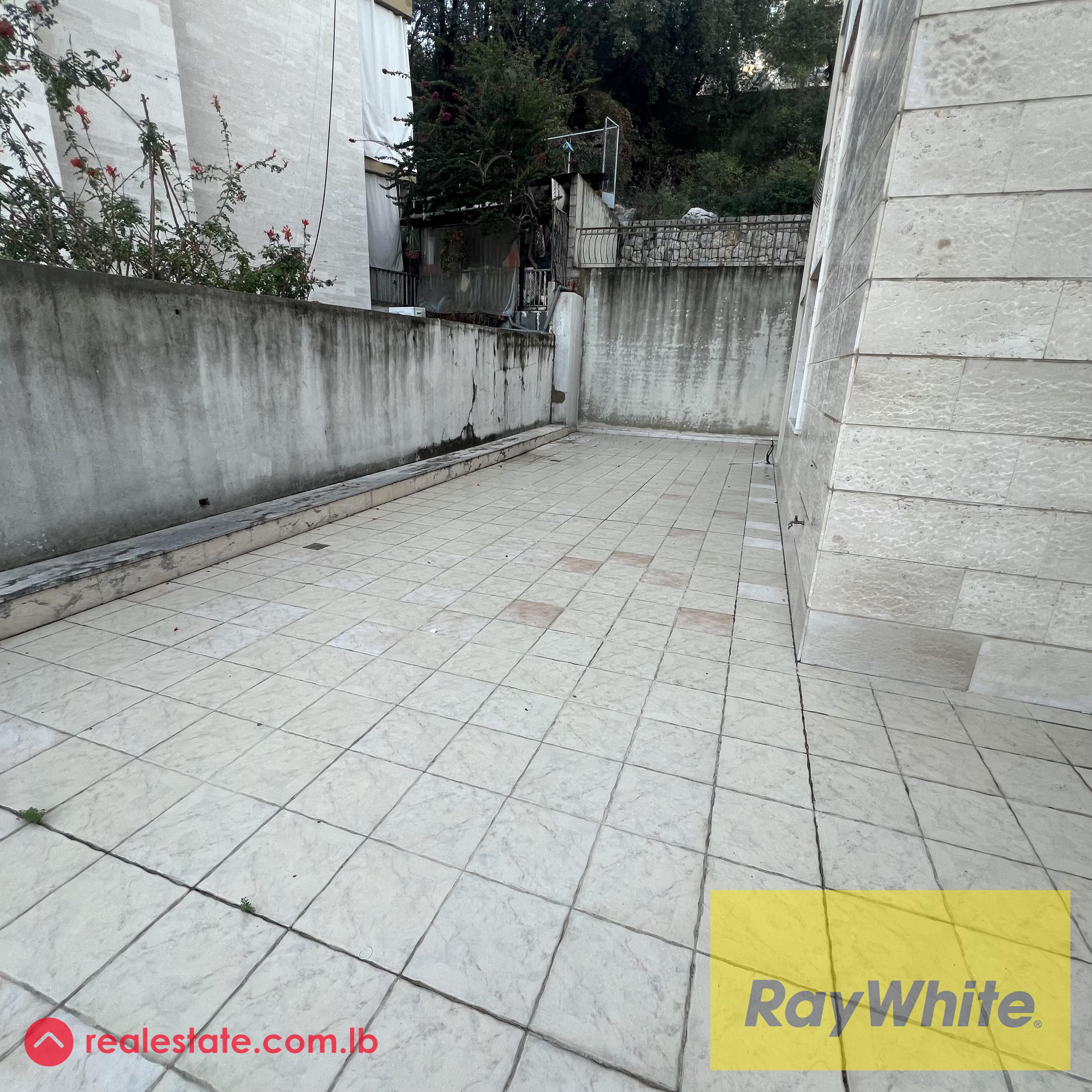 Apartment for sale in Elissar