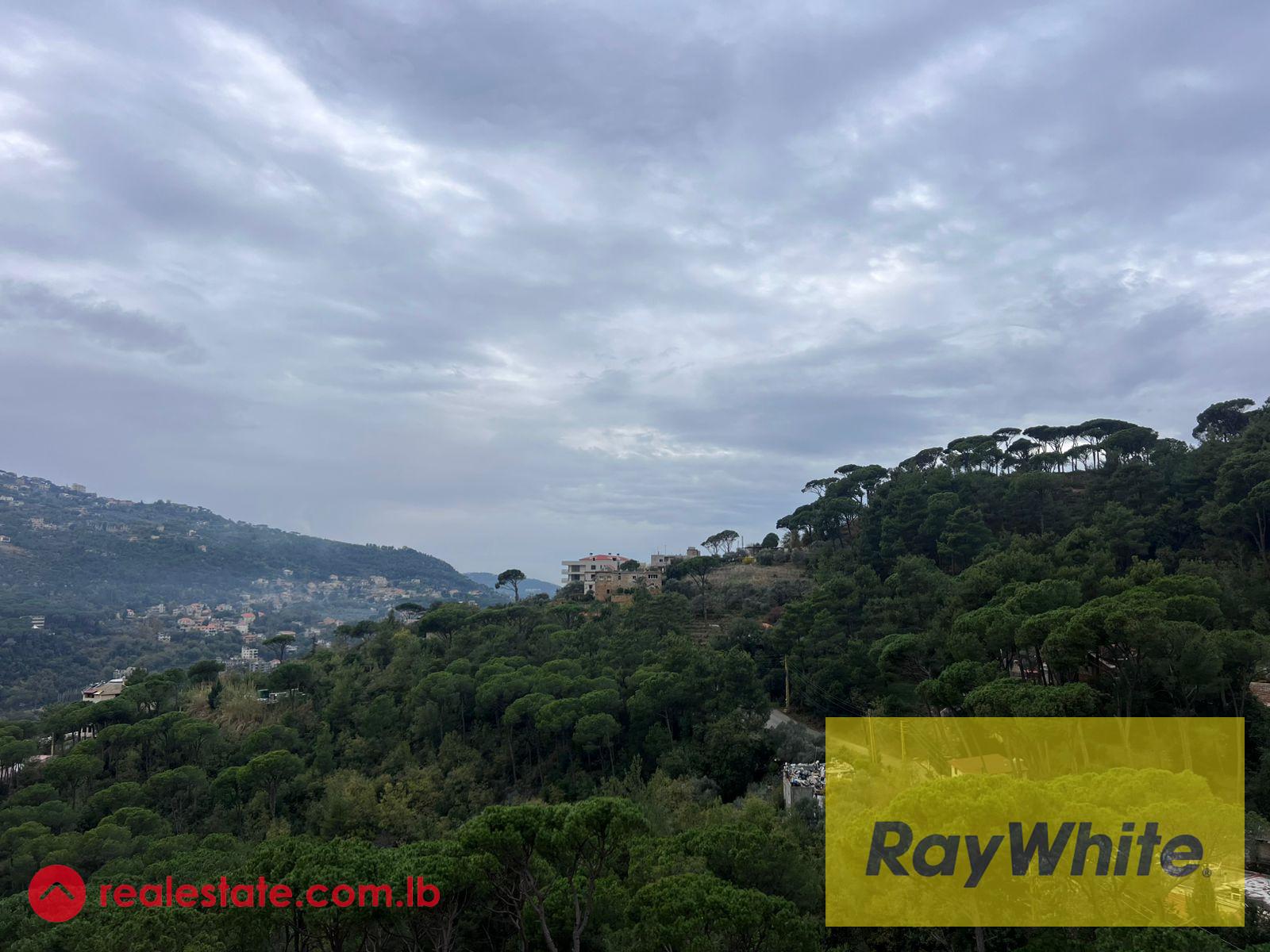 Brand new apartment for sale in Baabdat / Bsefrine, 134 sqm