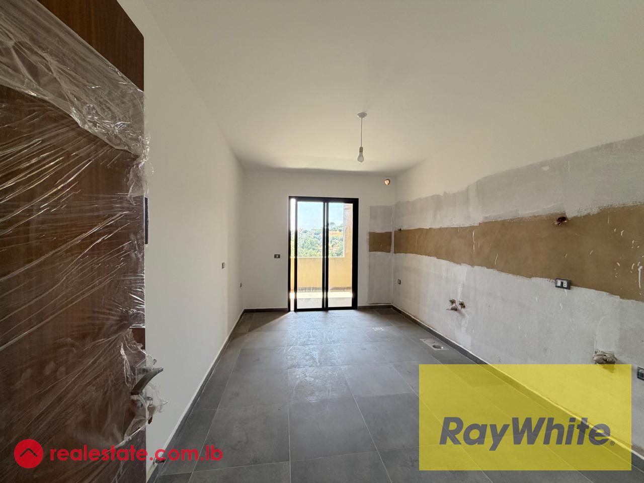 Brand new apartment for sale in Baabdat / Bsefrine, 134 sqm