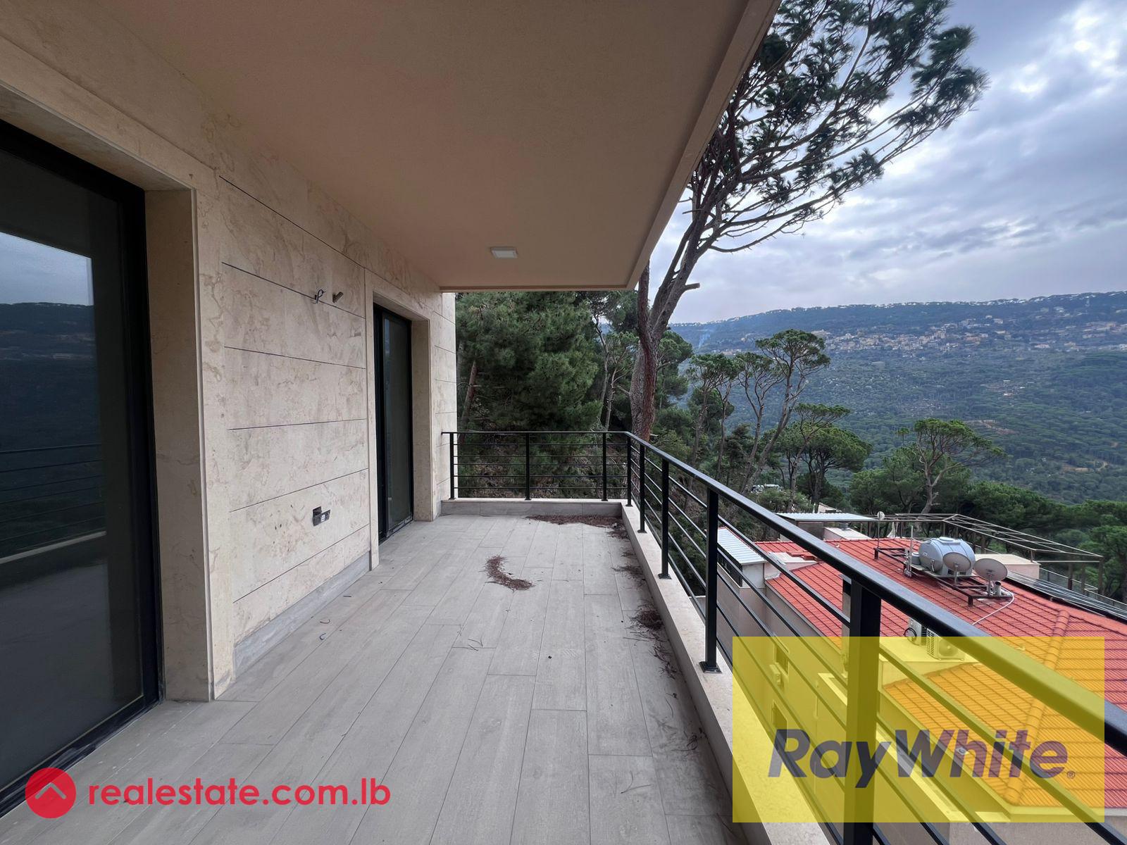 Brand new apartment for sale in Baabdat / Bsefrine, 134 sqm