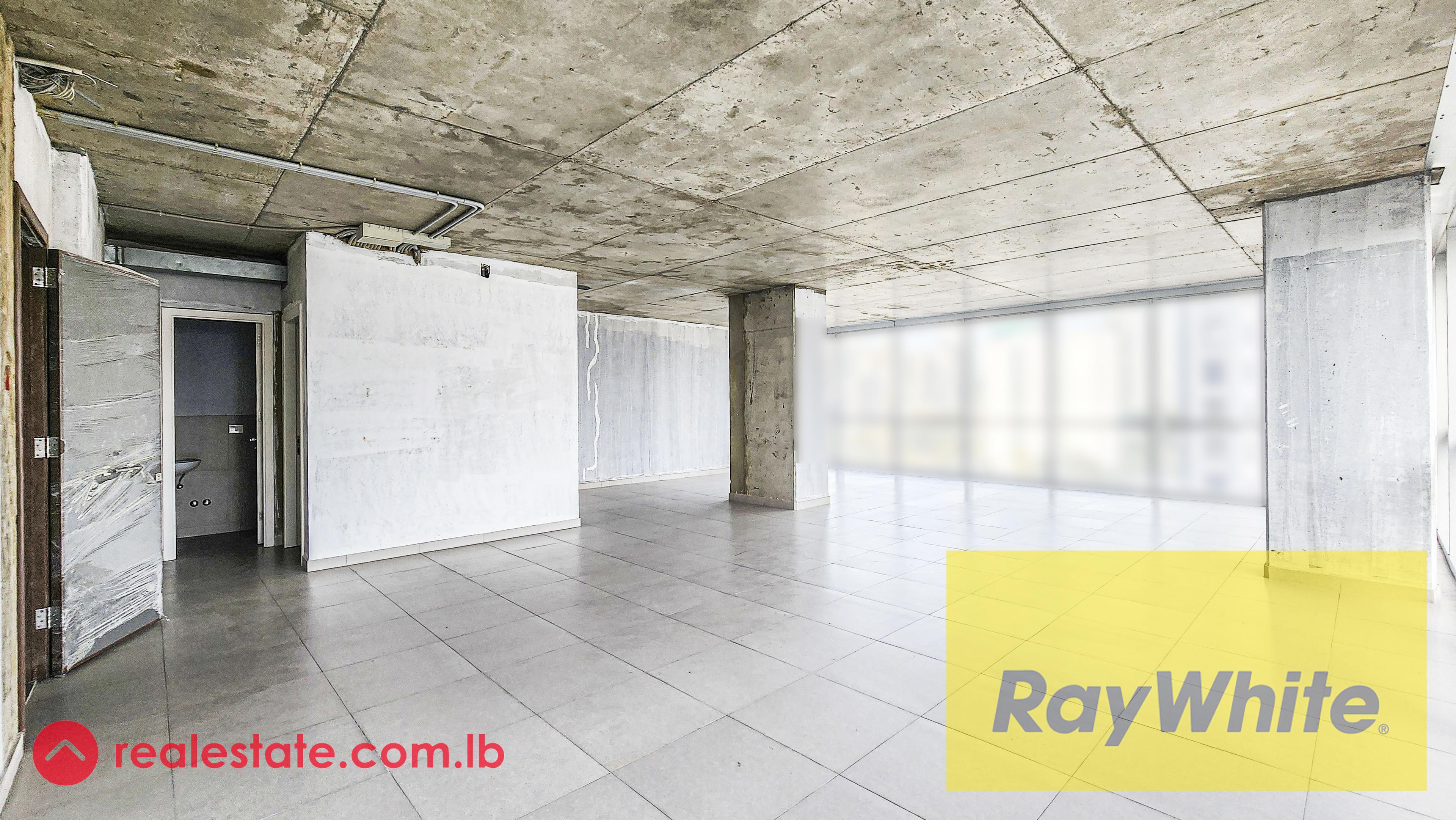 Office for rent in Achrafieh