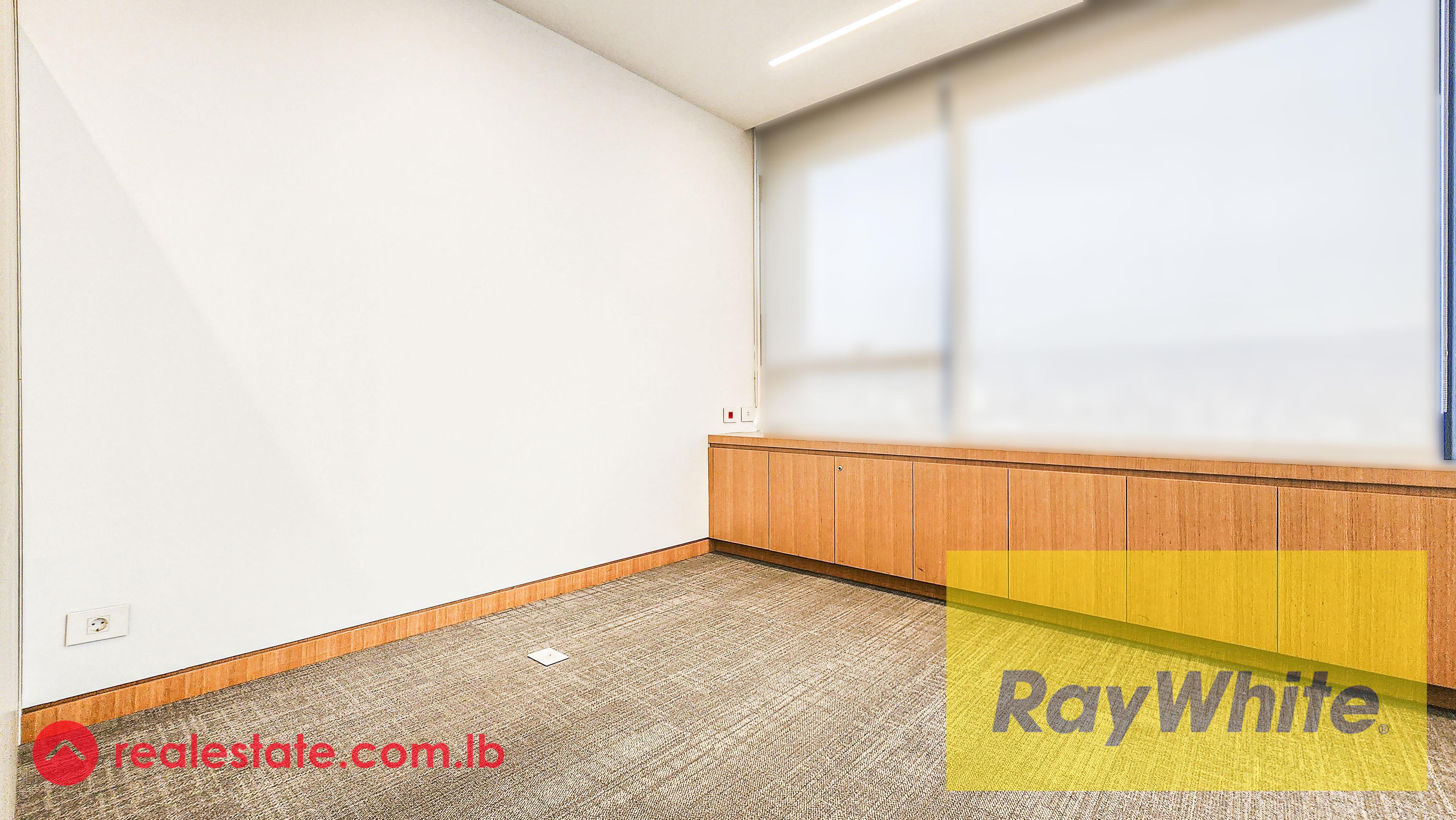 Office for rent in Achrafieh