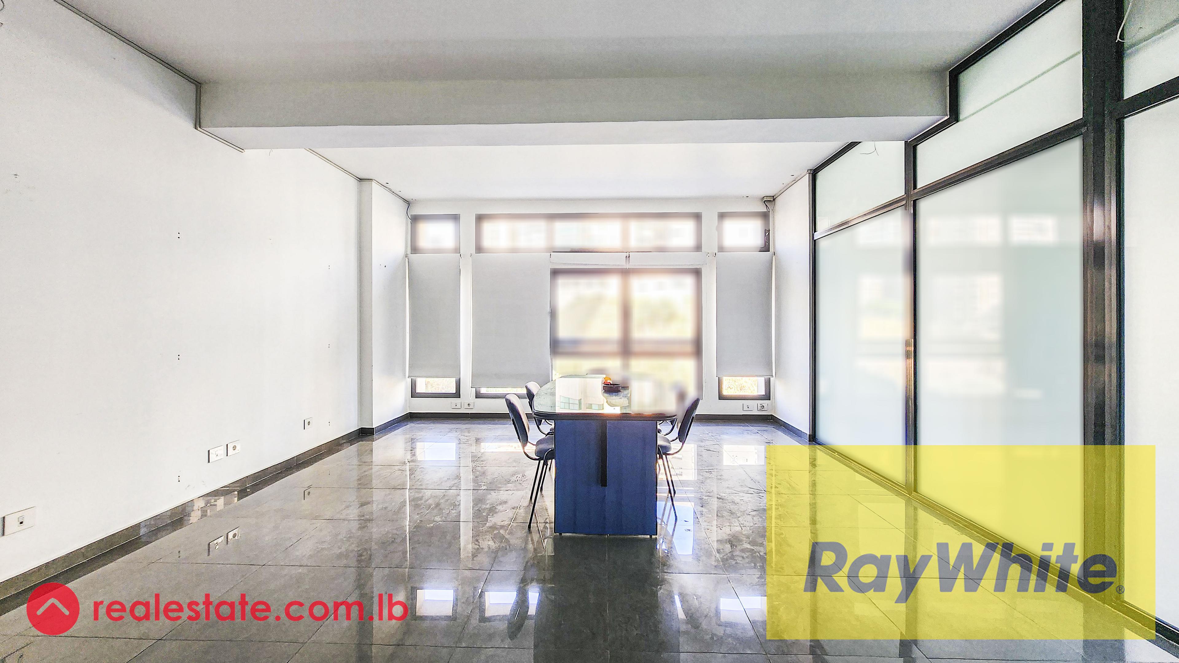 Office for rent in Achrafieh
