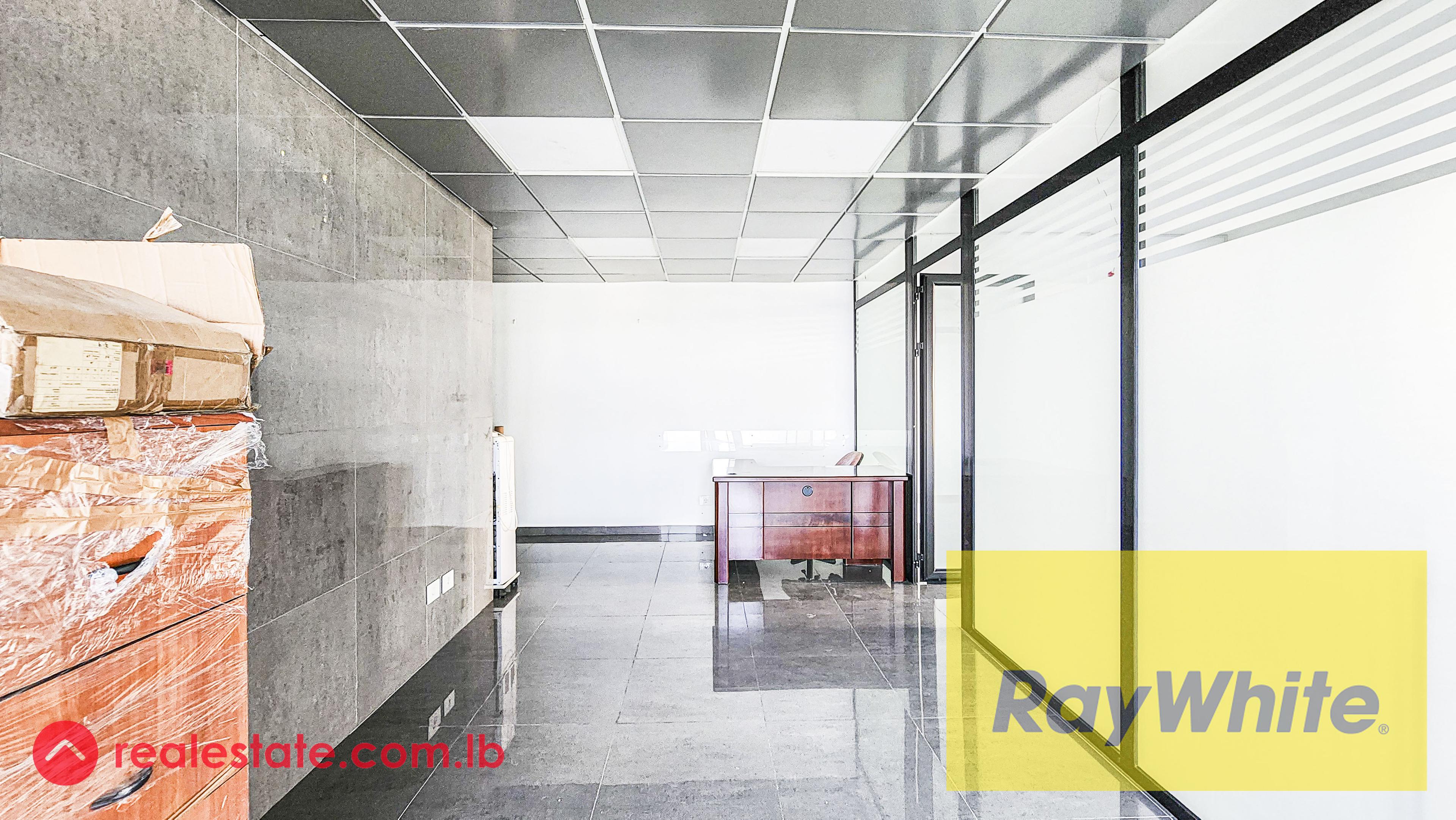 Office for rent in Achrafieh