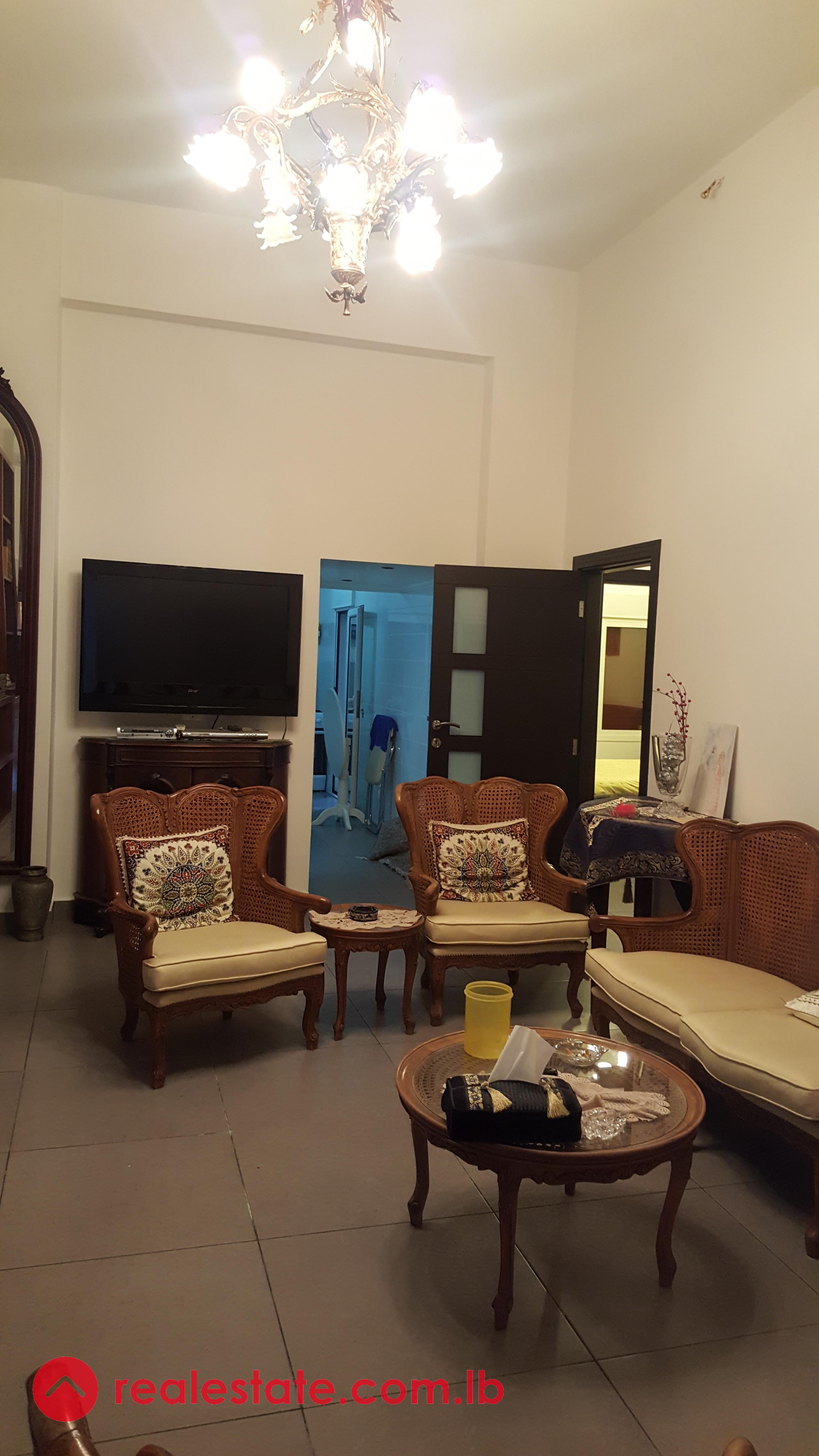 Fully renovated | prime location | terrace