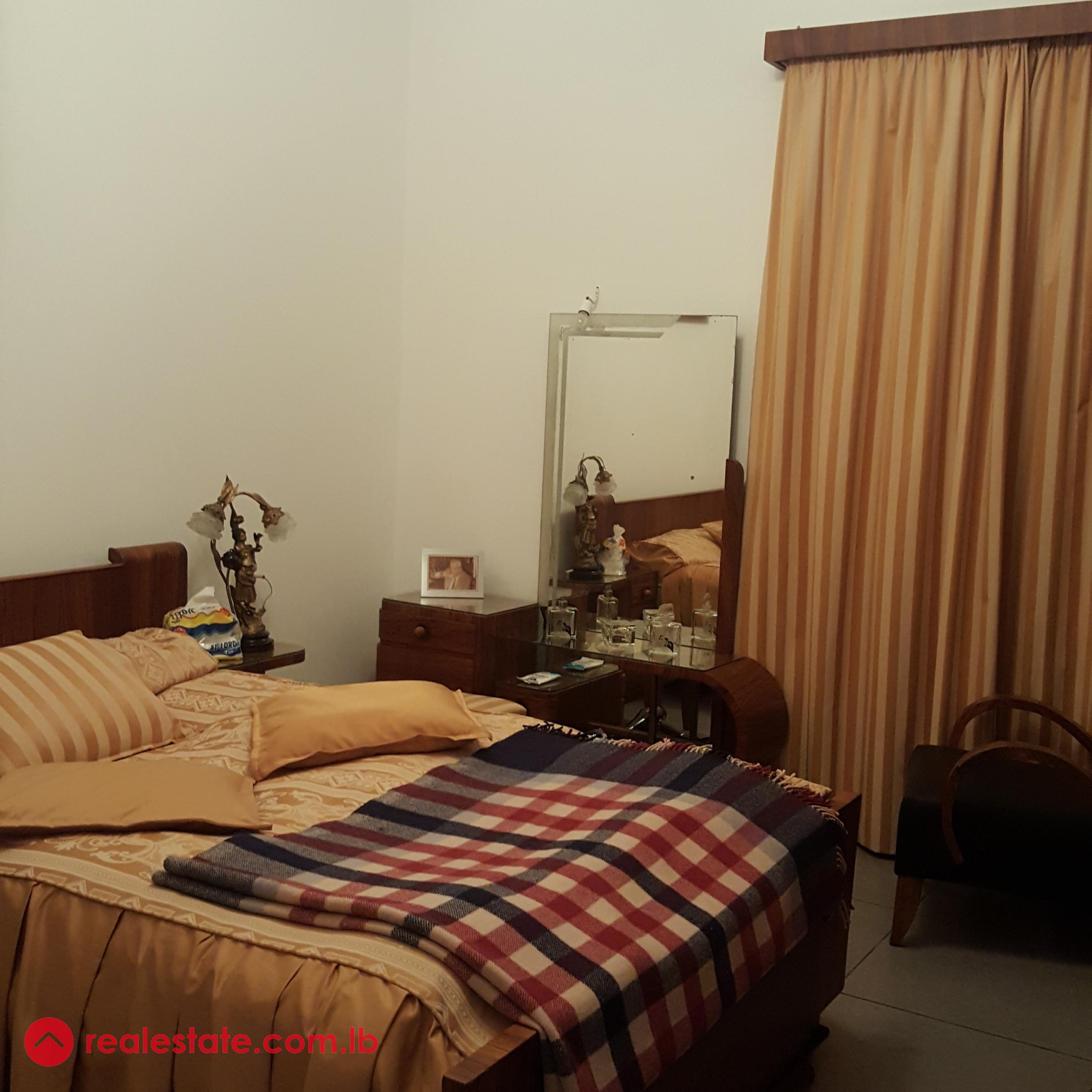 Fully renovated | prime location | terrace