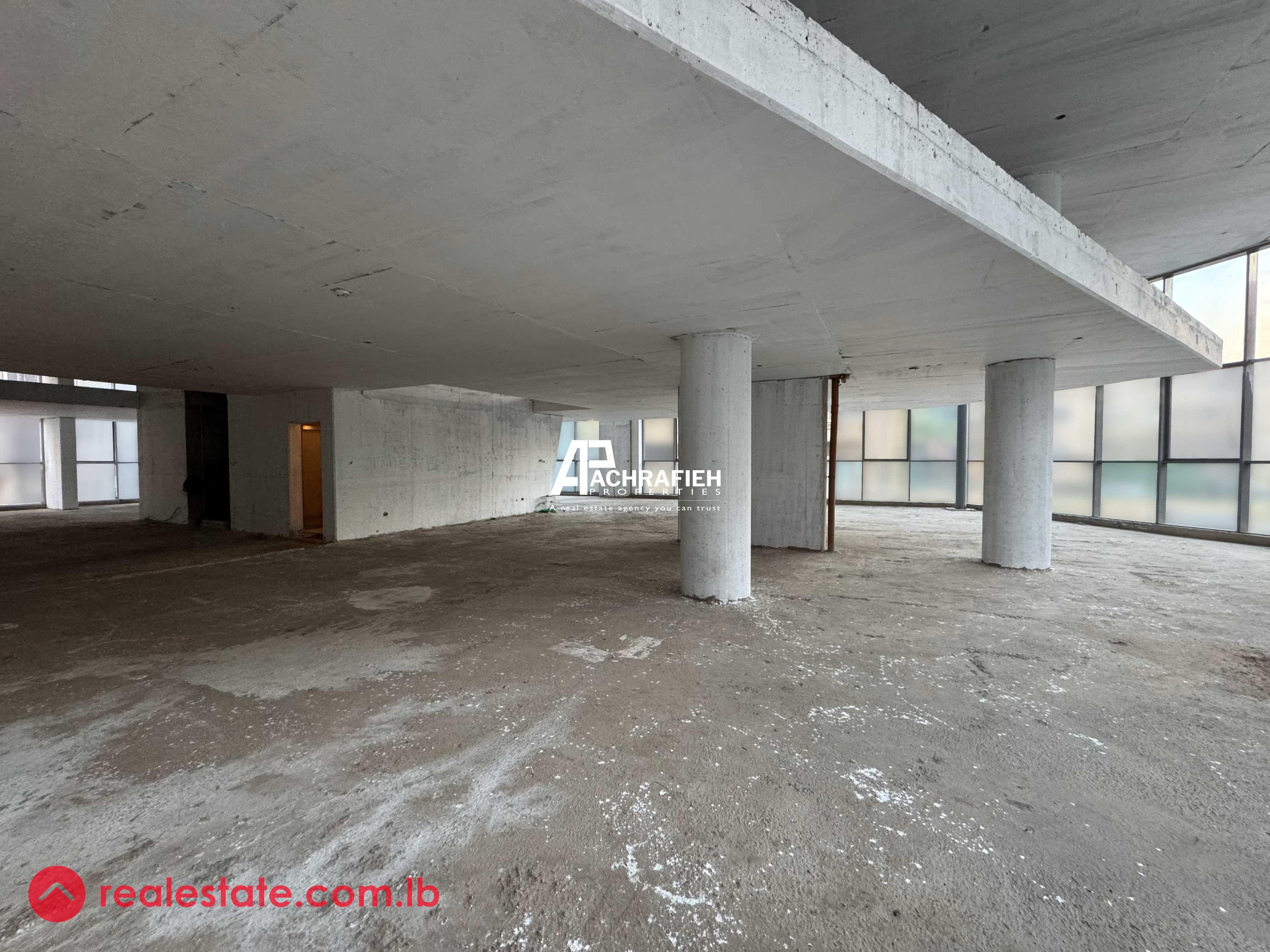 820 Sqm + Mezzanine | Office For Rent in Achrafieh