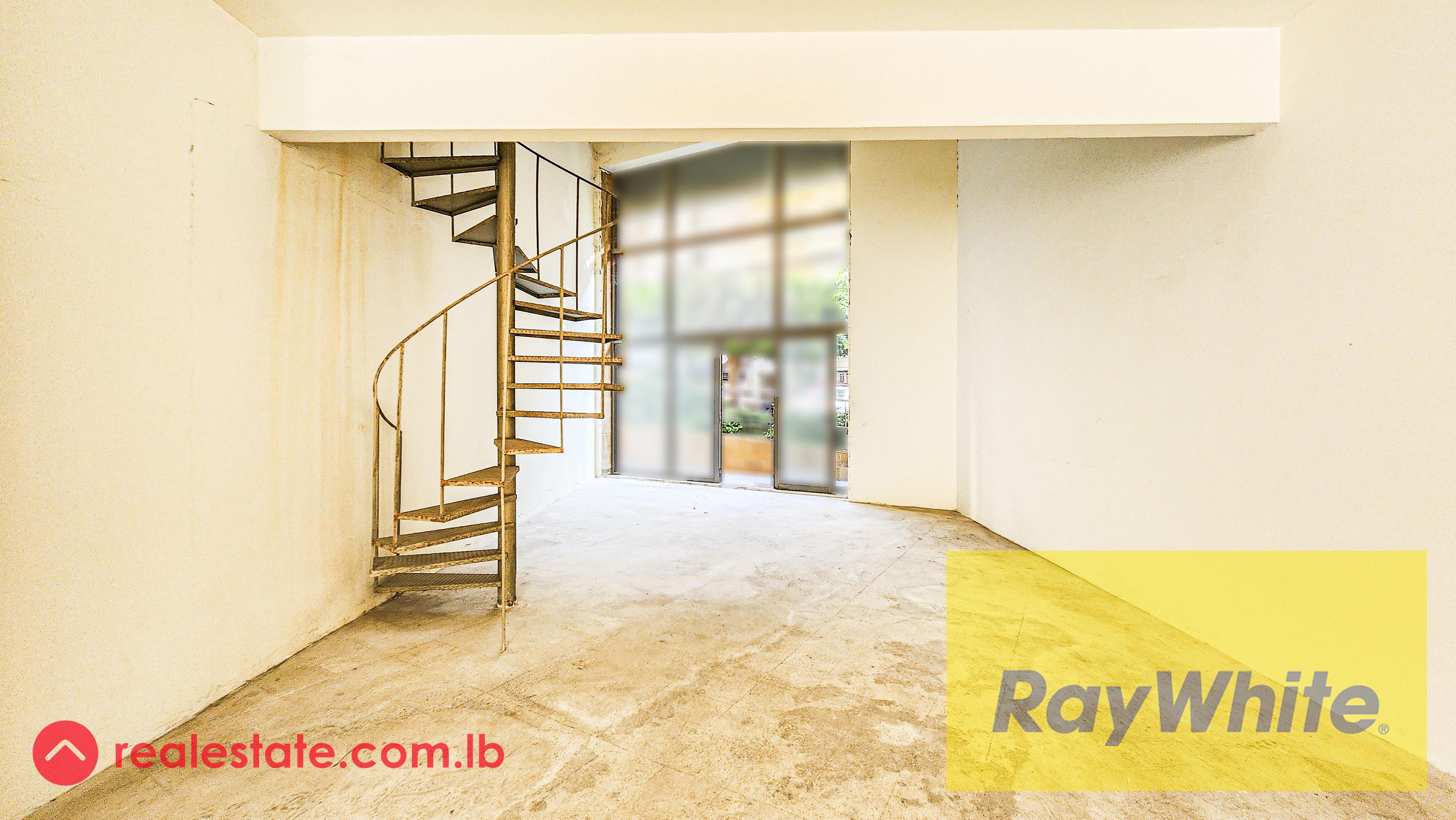 Shop for sale in Achrafieh