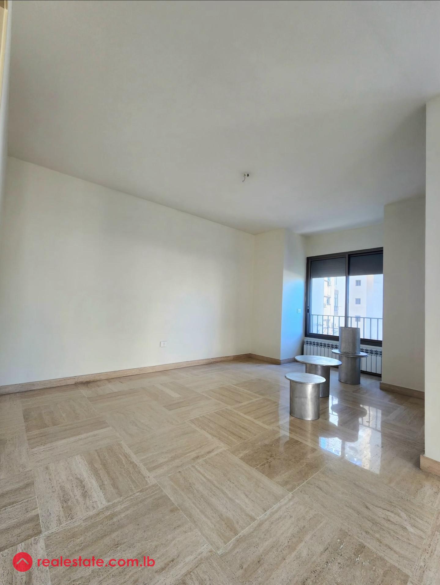 Sunny | clear view | ready to move in