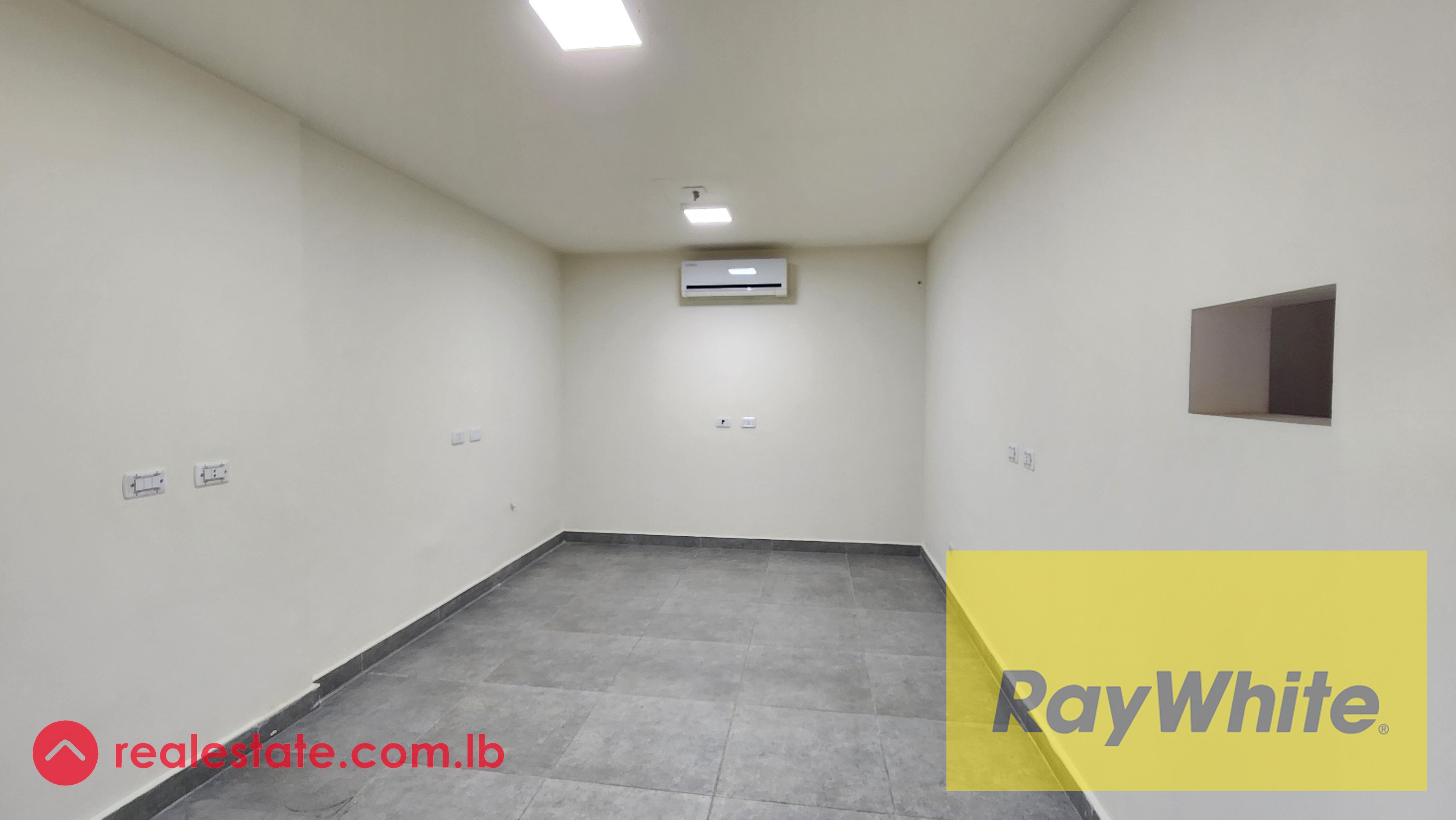 Shop | Office for rent in Horch Tabet