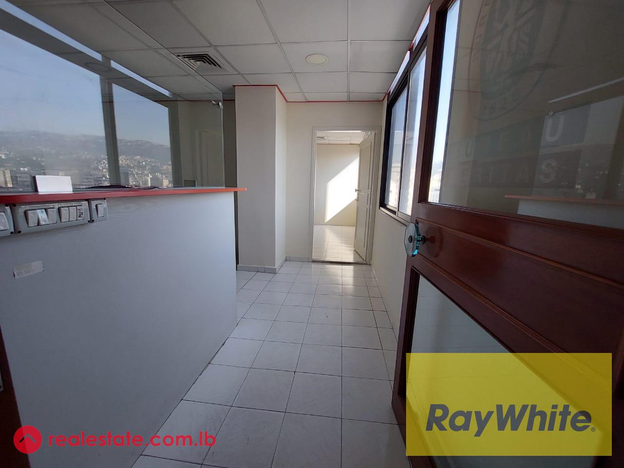 Office for rent in Dora