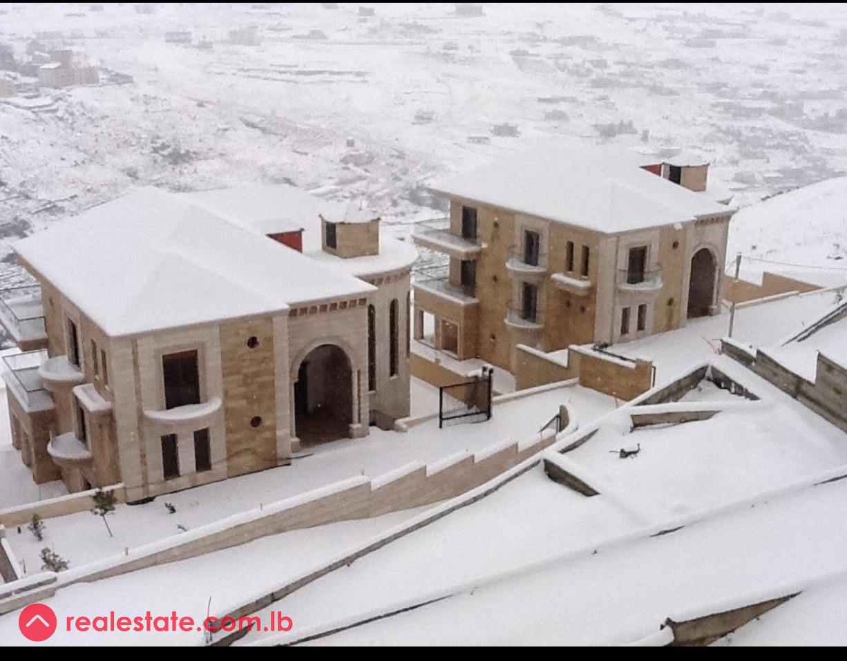 Elegant Villa for Sale in Prestigious Sawfar Compound