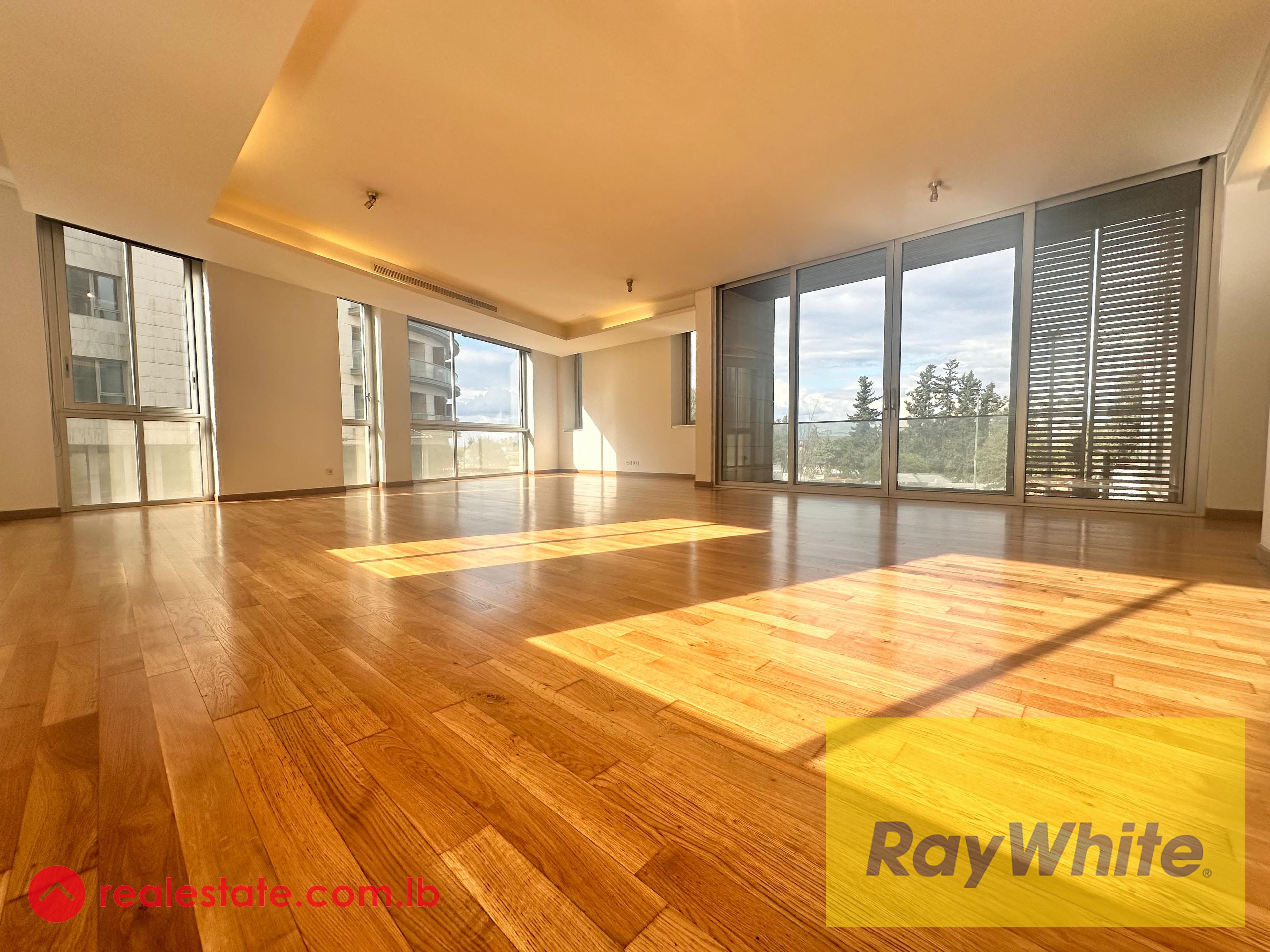 Apartment for Rent in Downtown