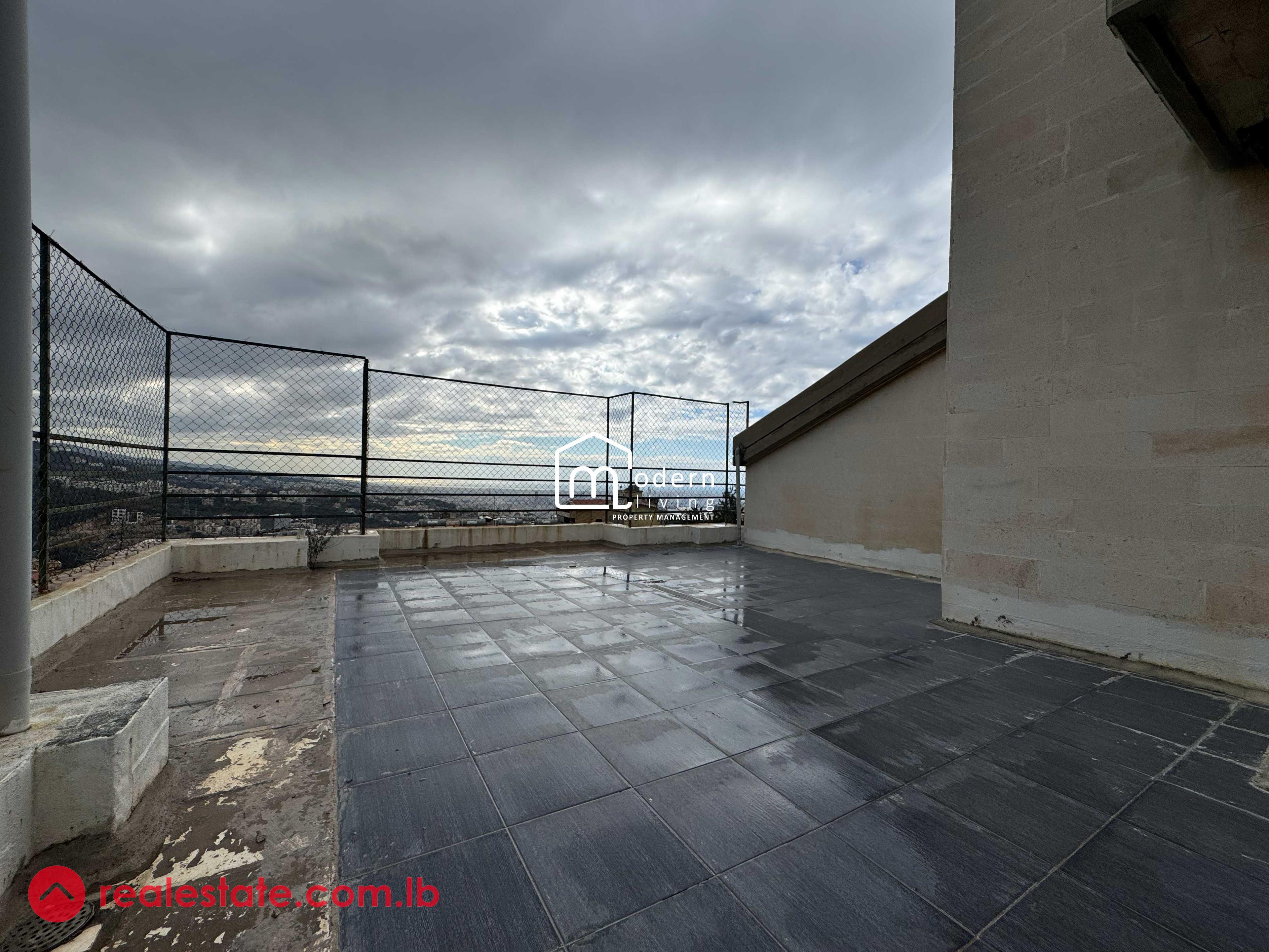280 Sqm + 240 Sqm Rooftop | for Sale in Mtayleb