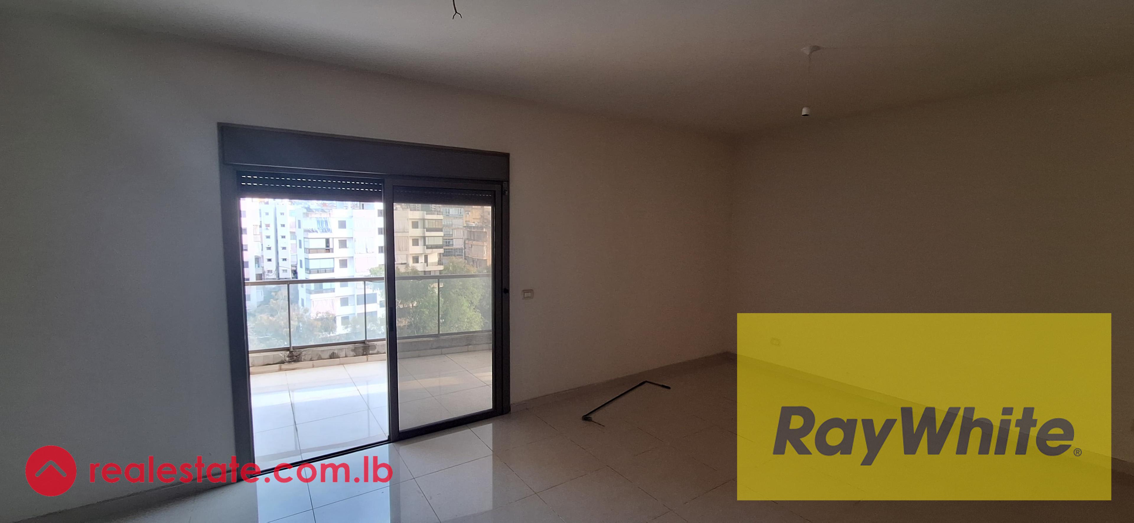 Apartmnet for sale In Jdeideh