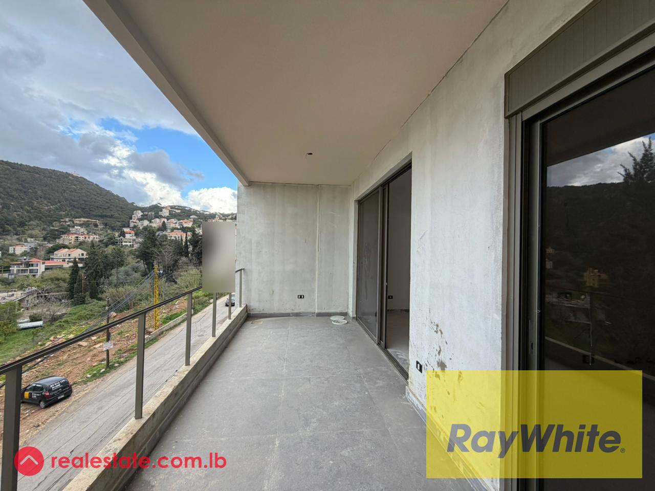 Apartment for Sale in Jouret el Ballout, 105 sqm
