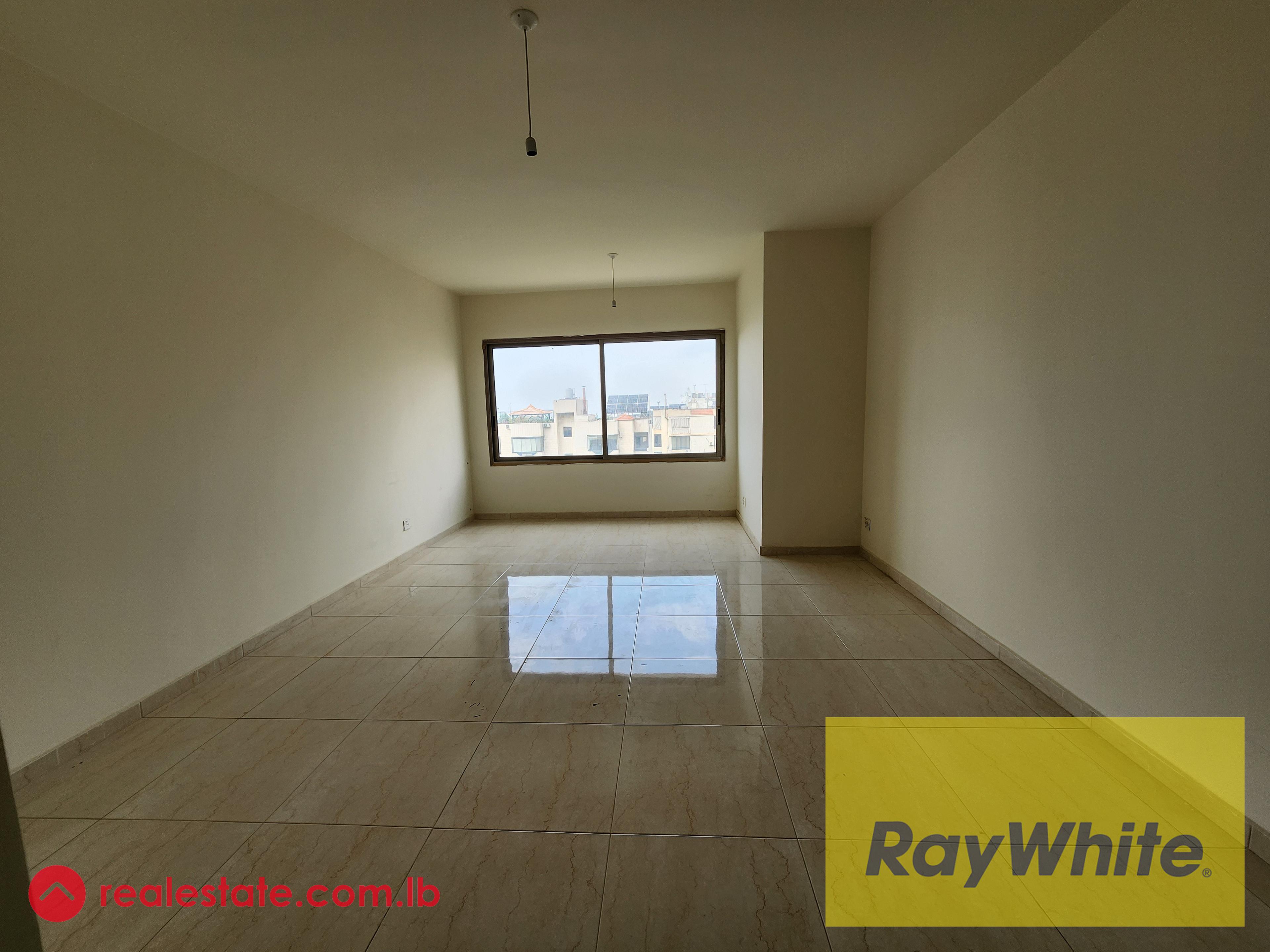 Apartment for sale in Mazraat Yachouh