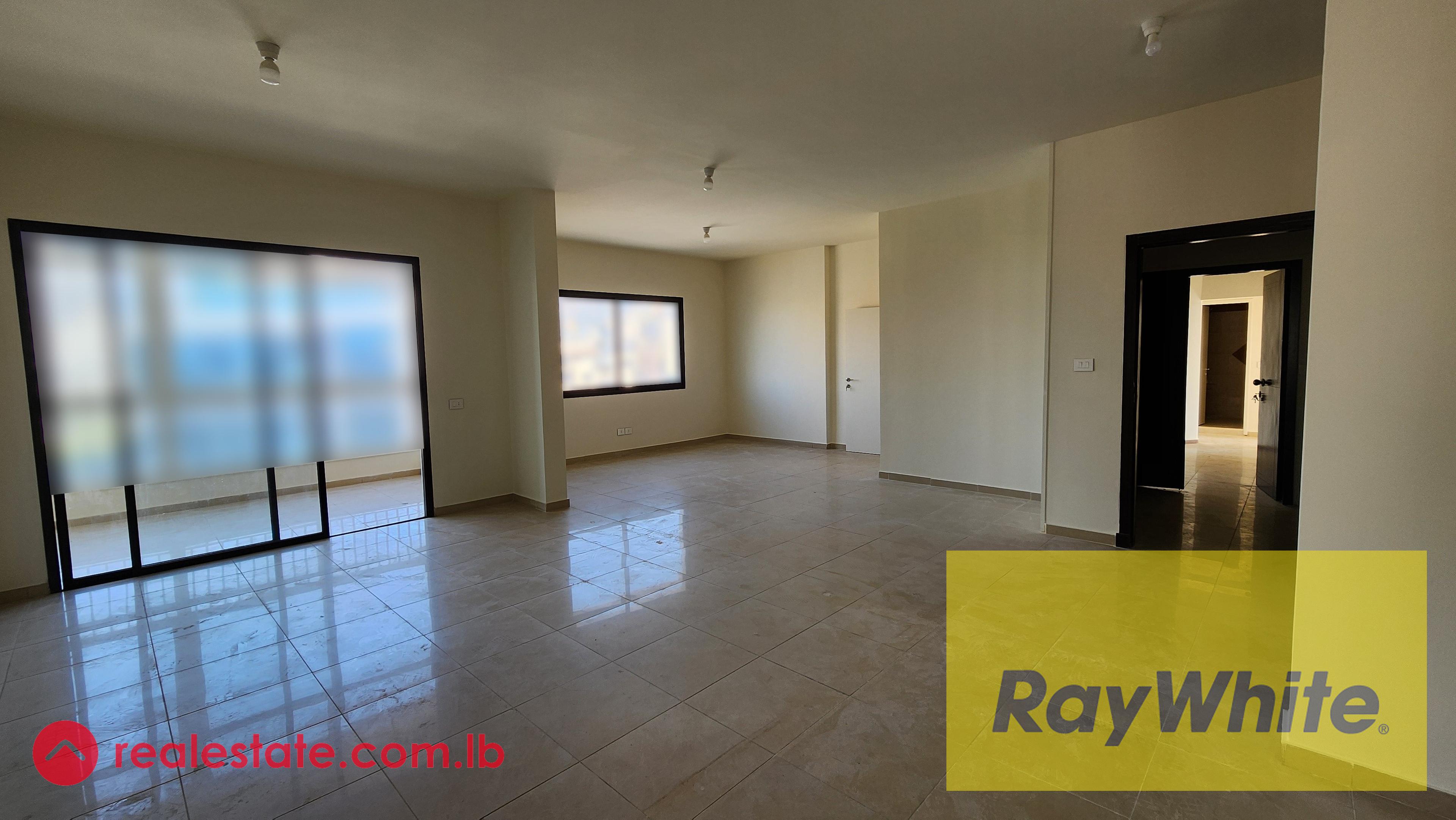 Spacious Apartment for Rent – Horch Tabet