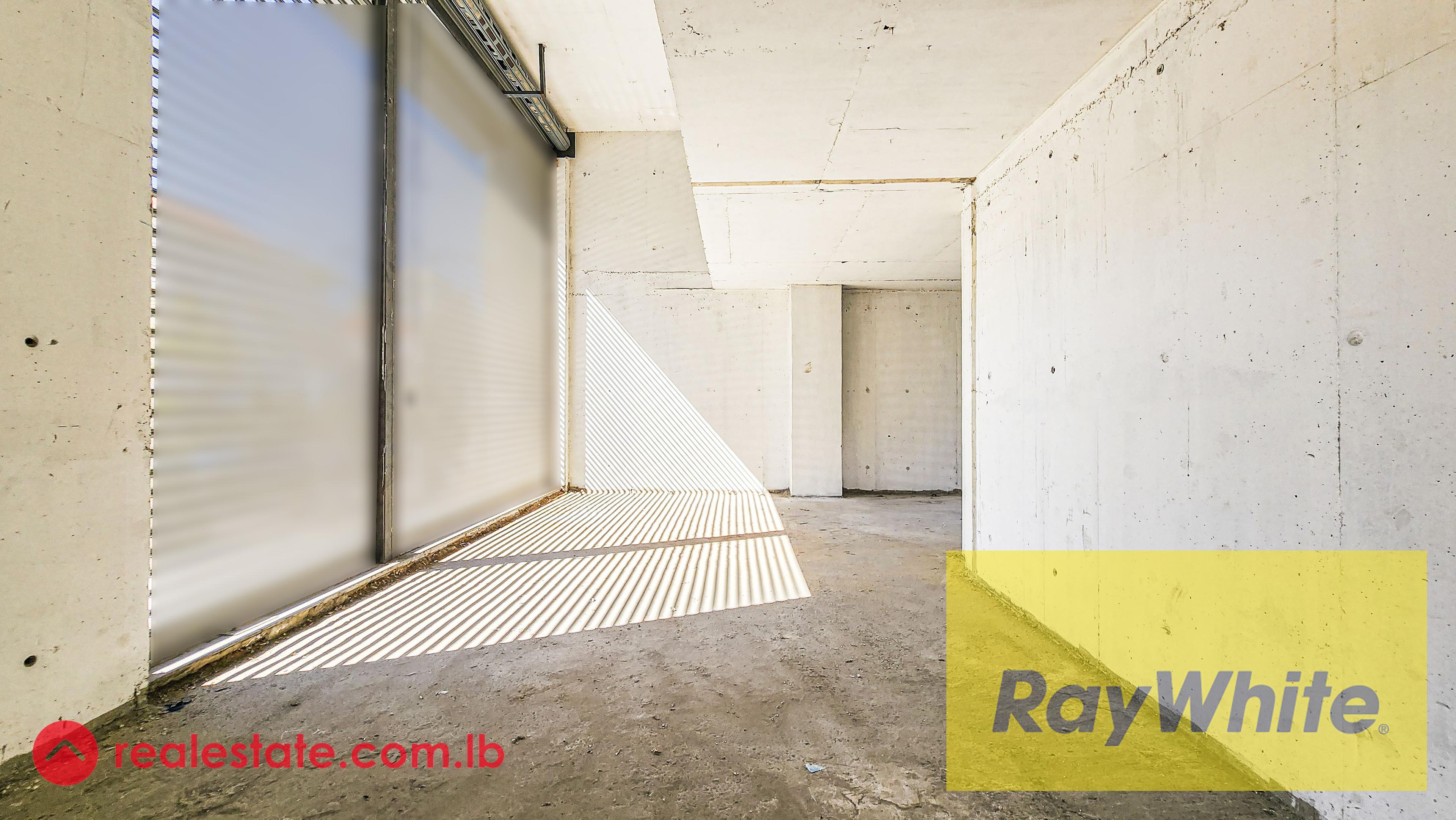 Shop for sale in Achrafieh