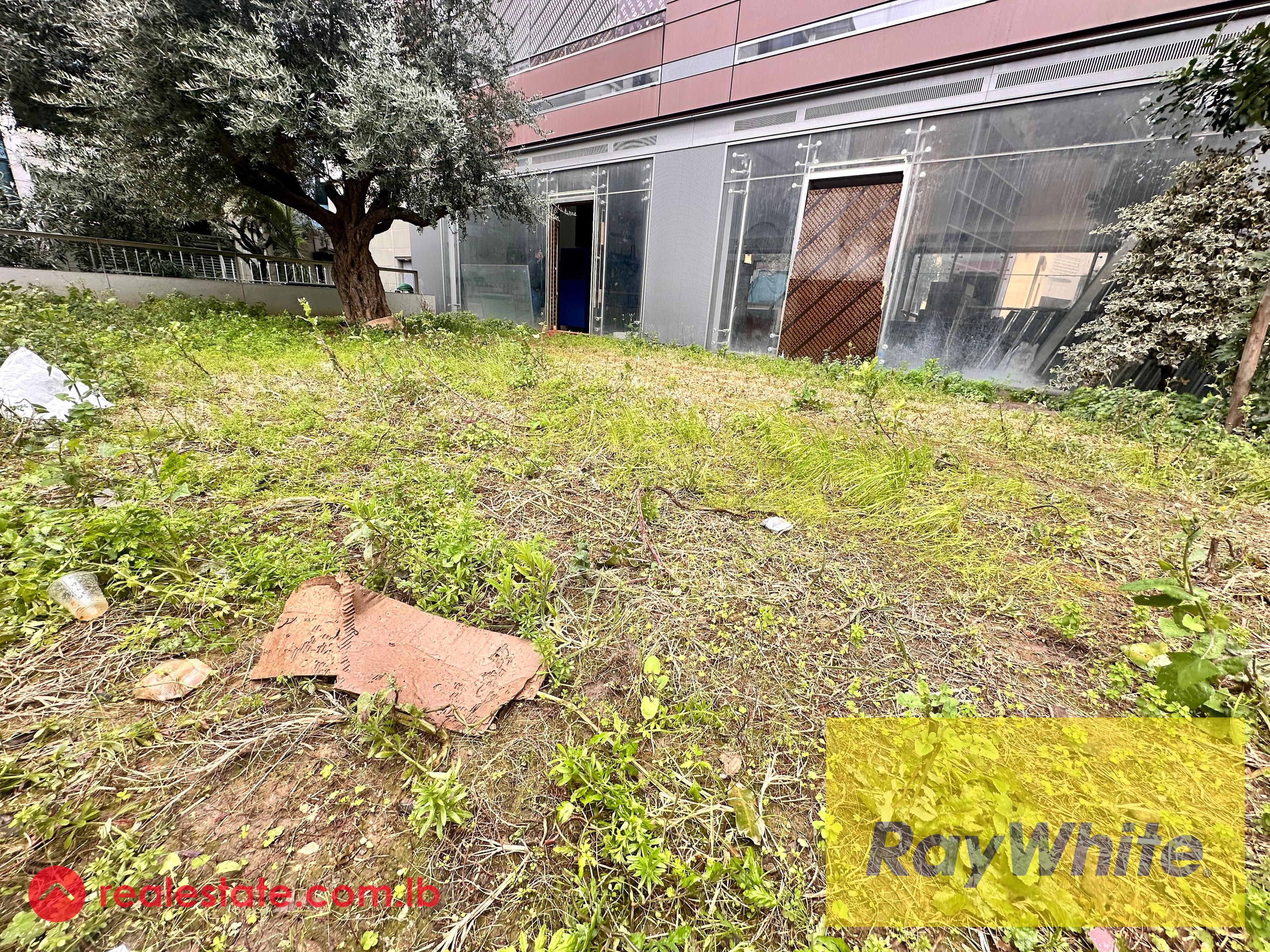 Shop for Rent in Downtown