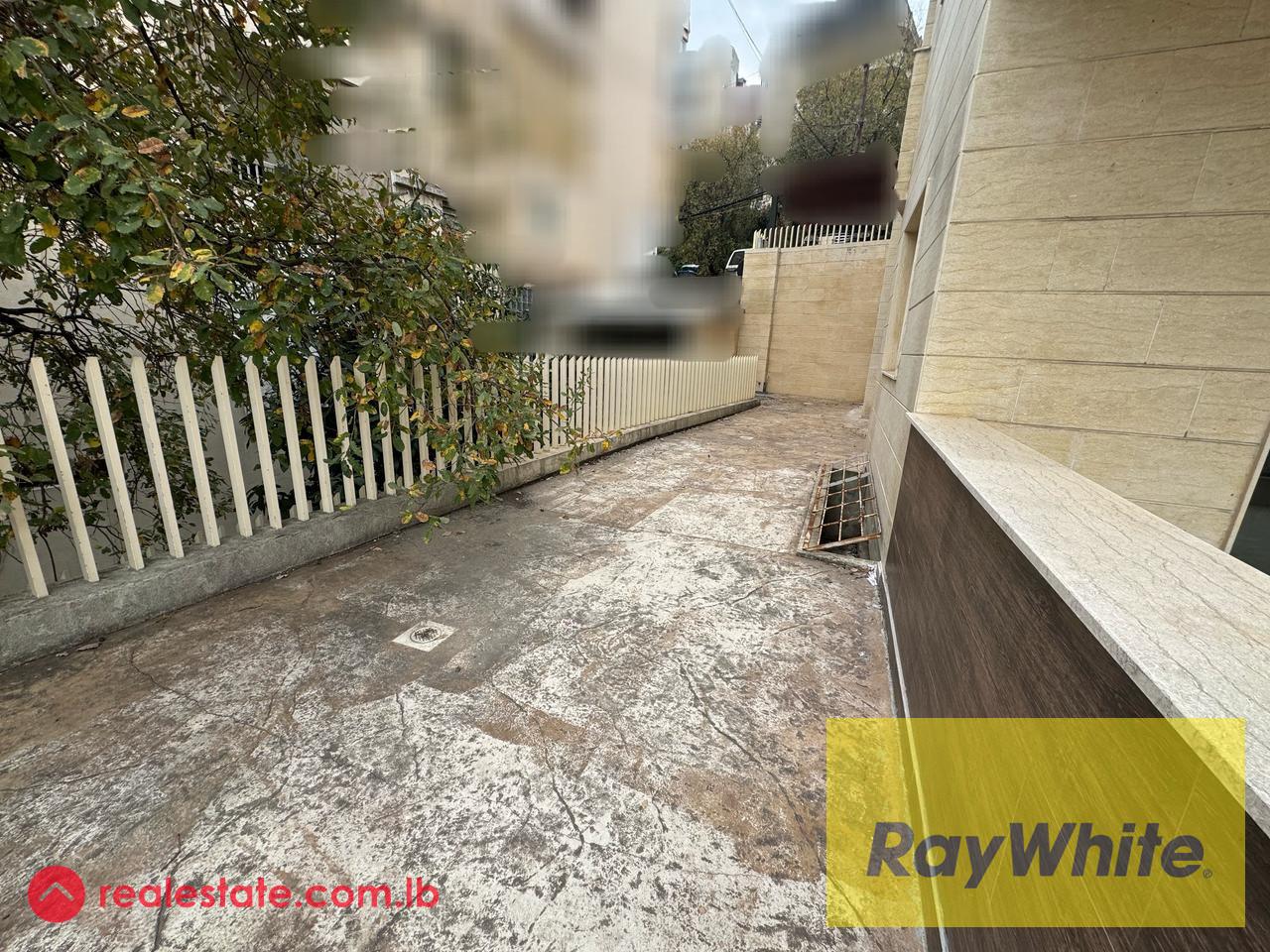 Apartment For Sale in Mazraat Yachouh