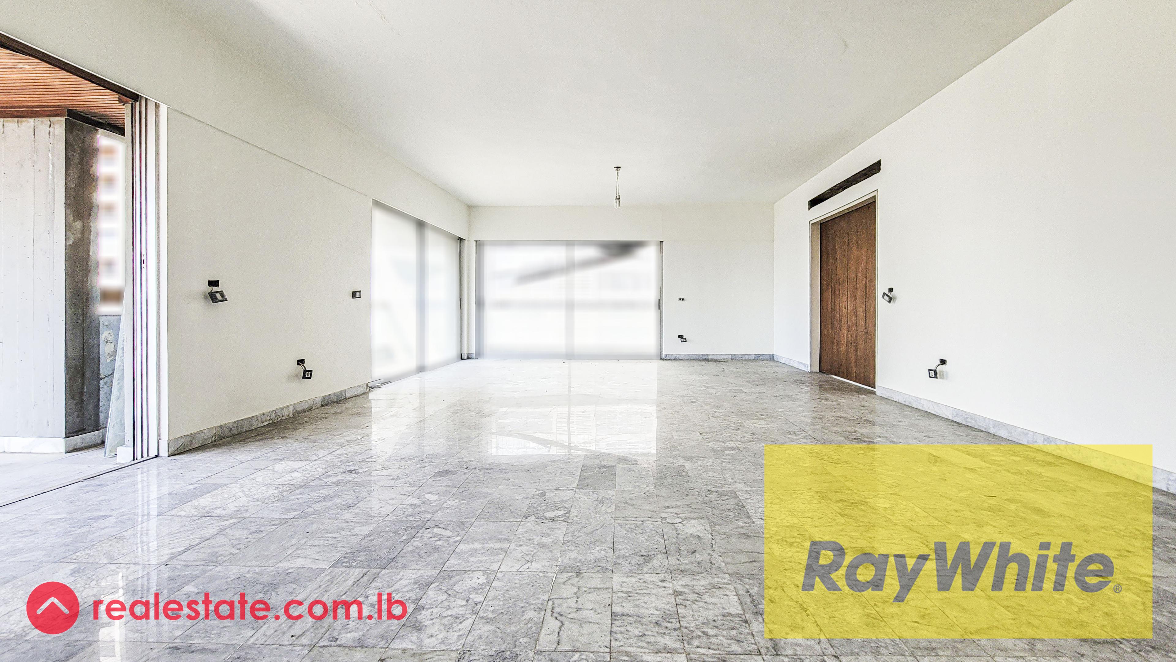 Office for rent in Achrafieh