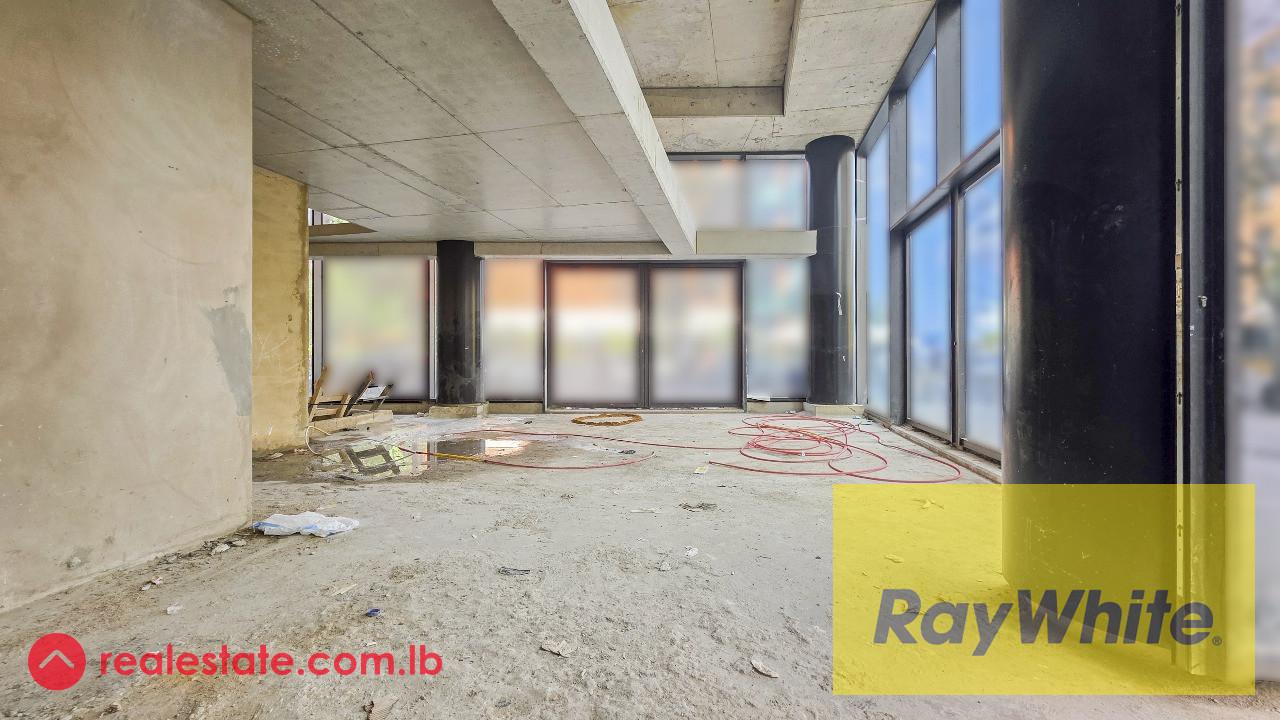 Show room for rent in DownTown