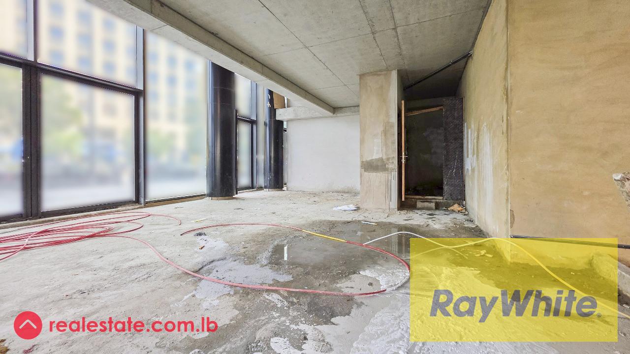 Show room for rent in DownTown