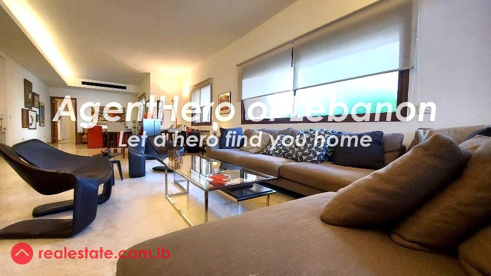 Elegant Apt with Large Balcony & Prime Location