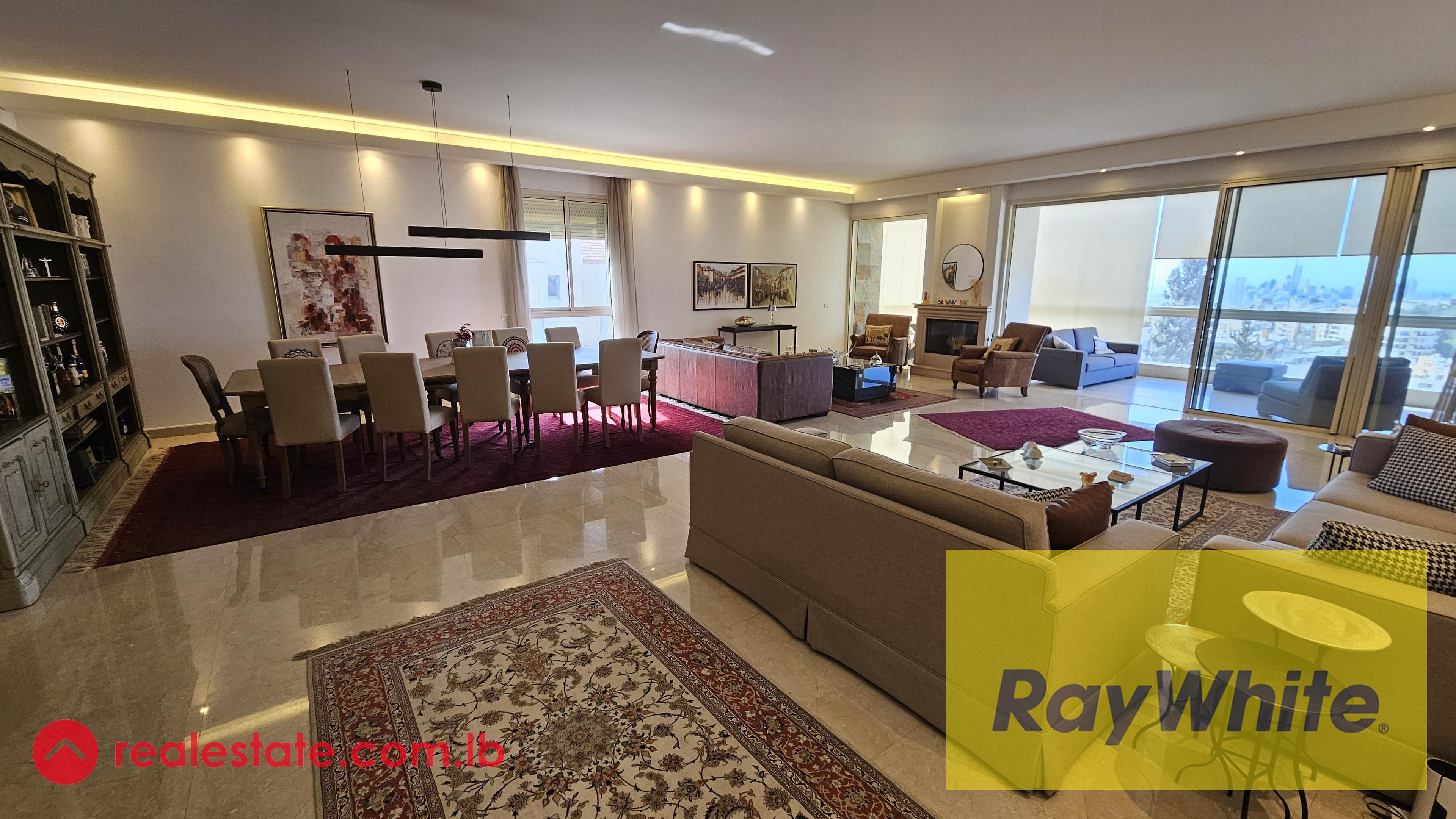 Luxurious apartment in Hazmieh |Prime
