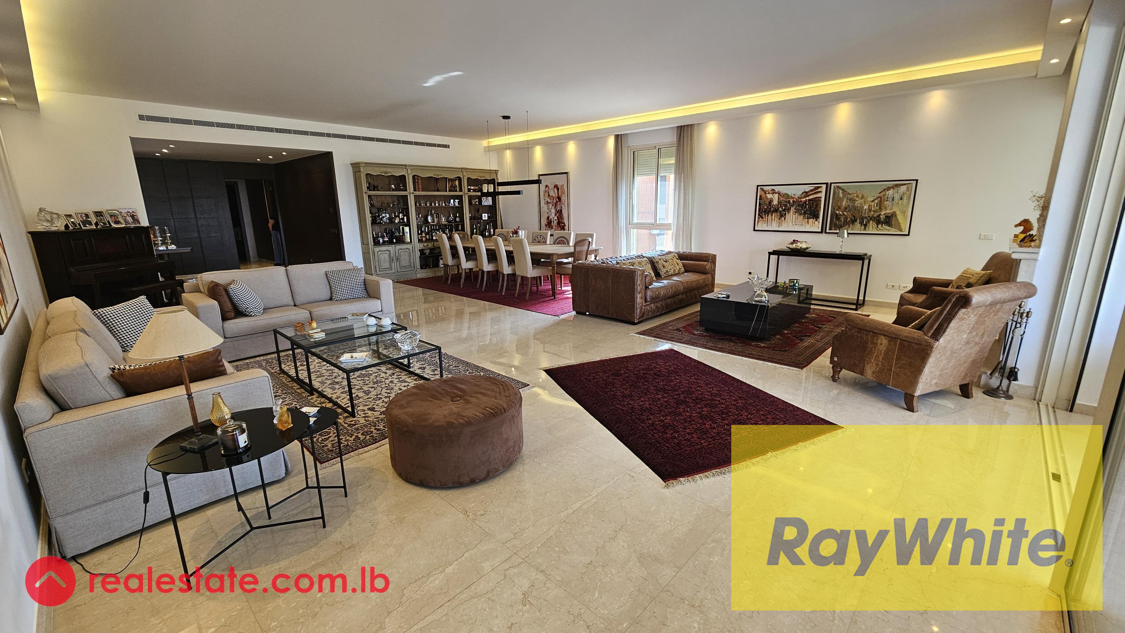 Luxurious apartment in Hazmieh |Prime
