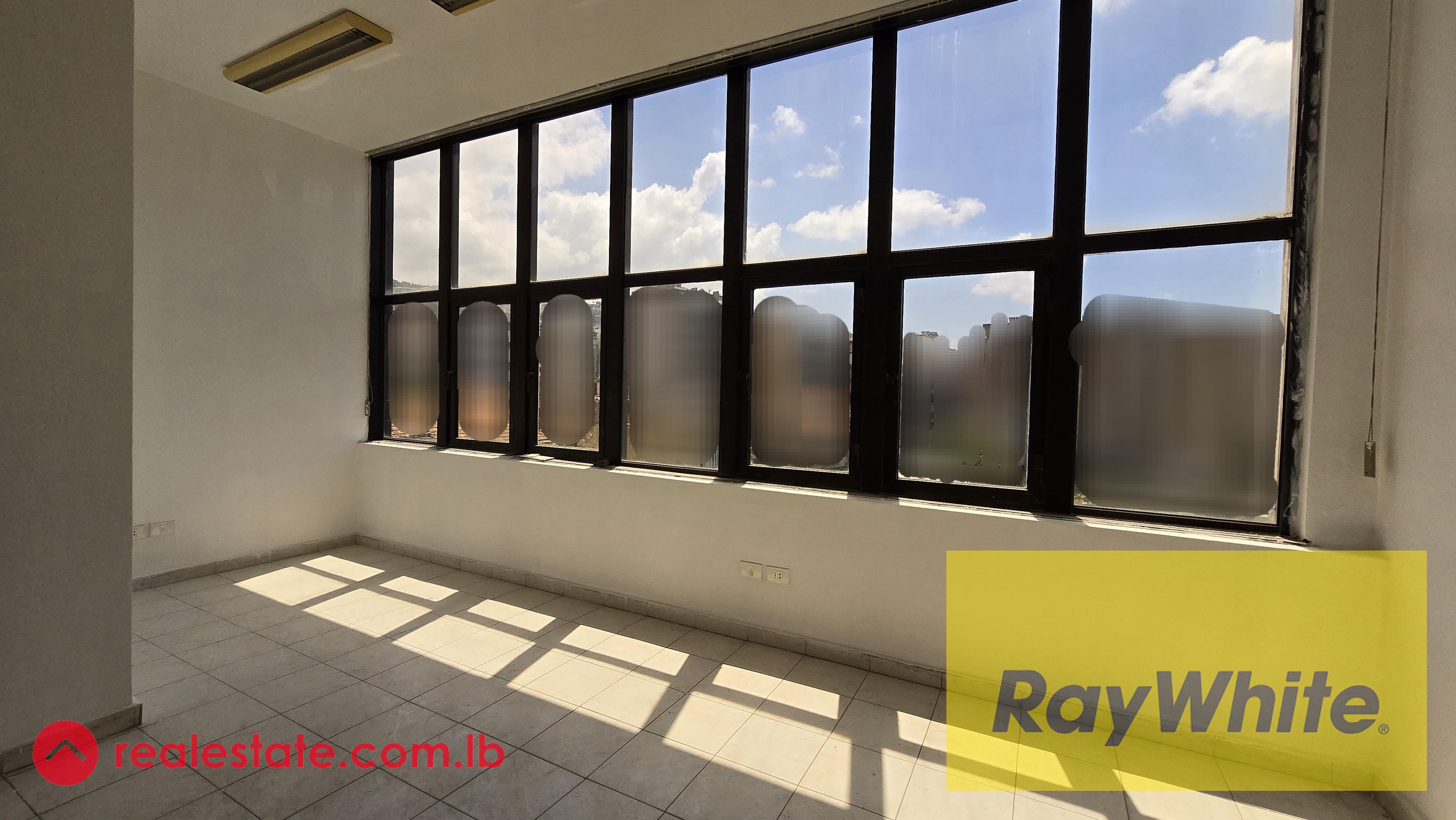 Office for rent in Antelias