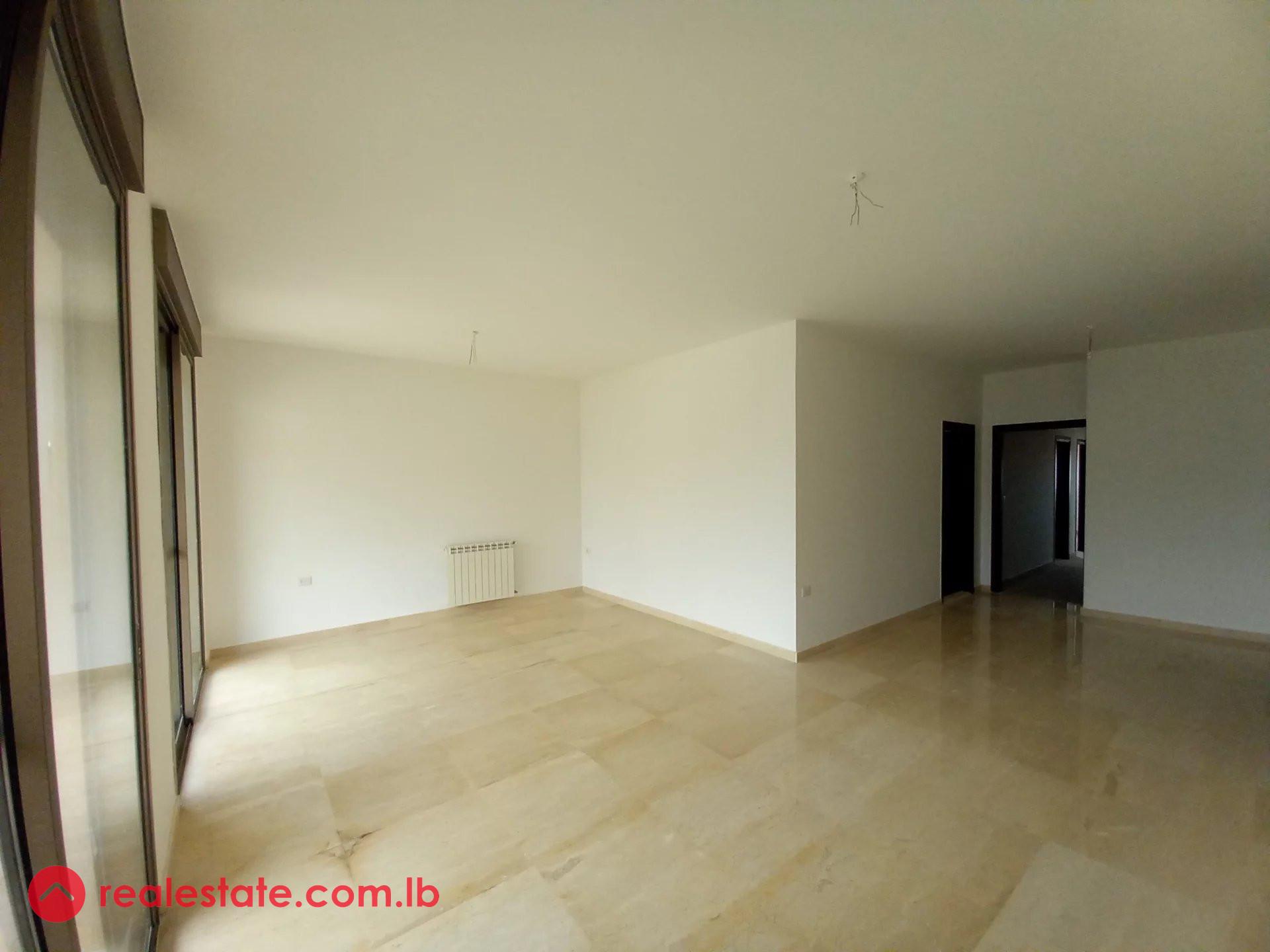 Modern 3-Bedroom Apartment in the Heart of Fatka