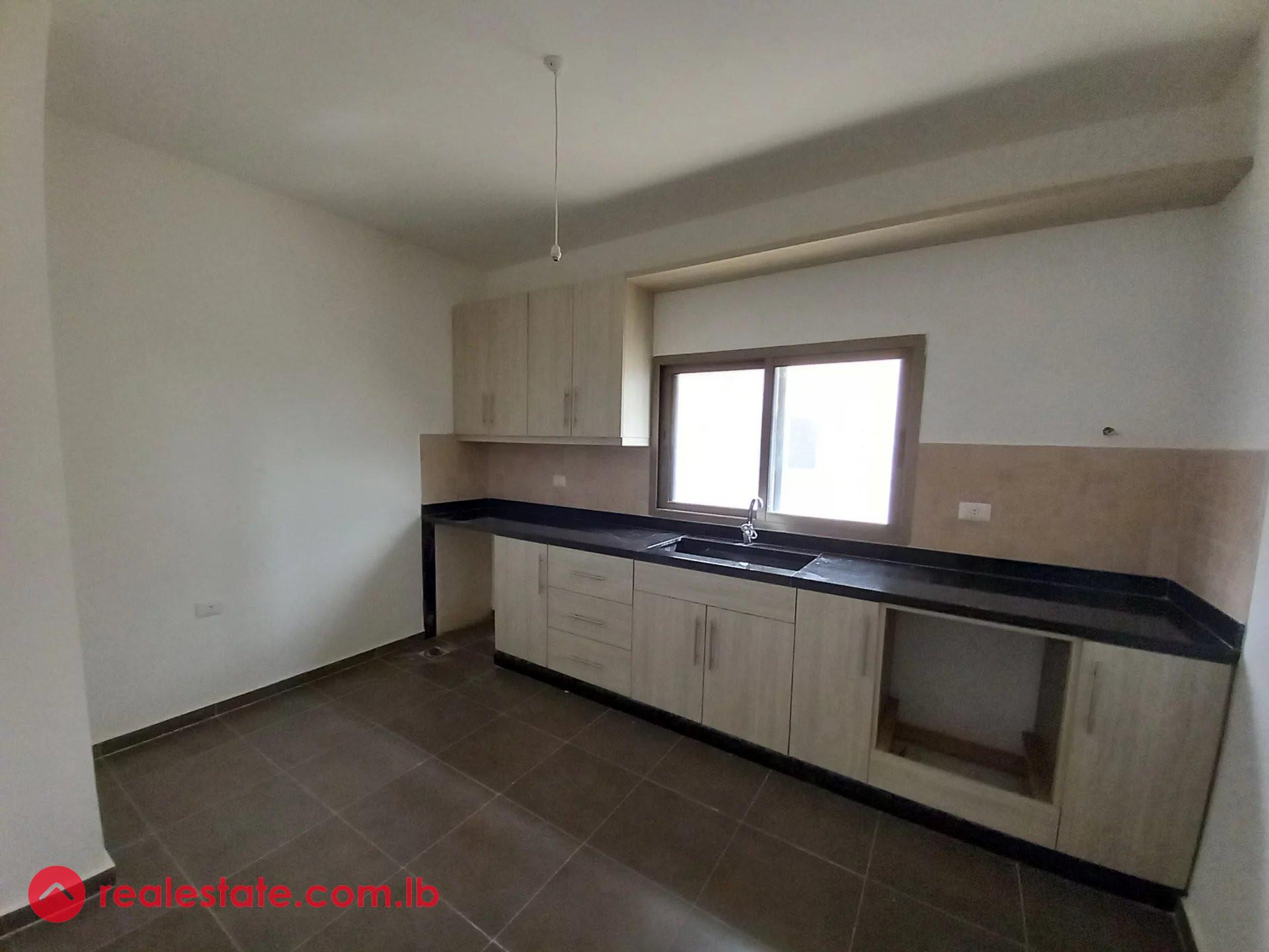 Modern 3-Bedroom Apartment in the Heart of Fatka