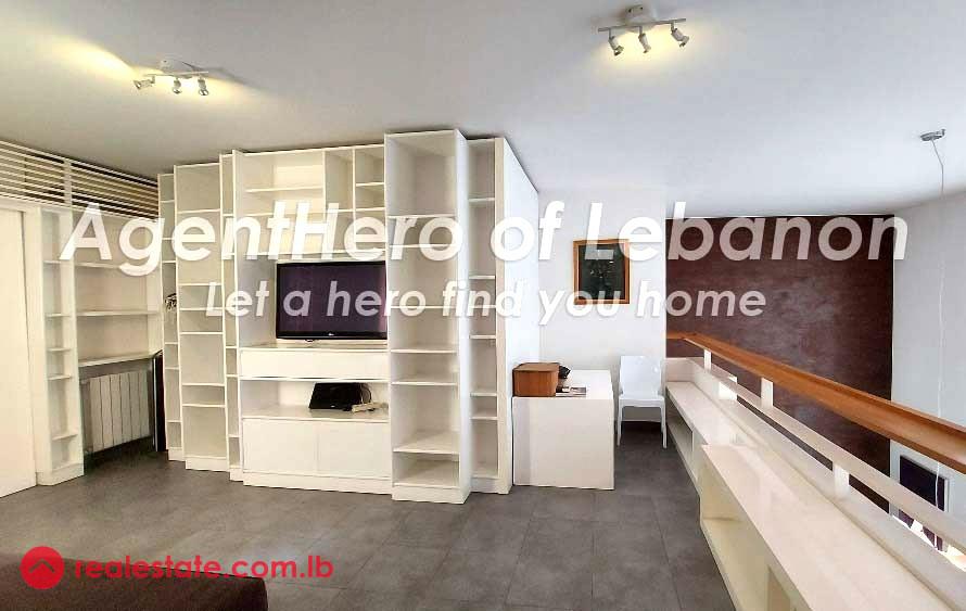 Lovely Loft | High Ceiling | Large Terrace