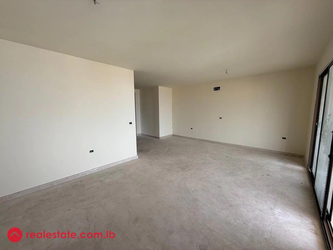 Elegant 3-Bedroom Apartment in Ain Aar
