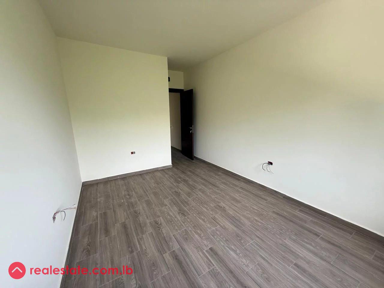 Modern 2-Bedroom Residence