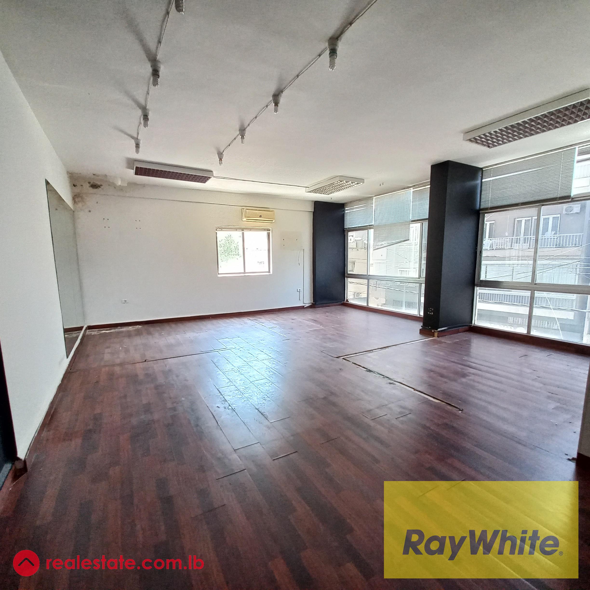 Office first floor one space in Jal el Dib for rent