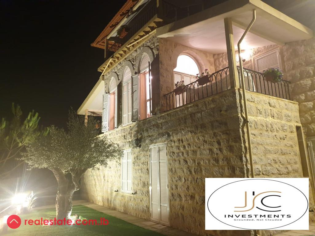 Villa For Rent in Dahr el Souane