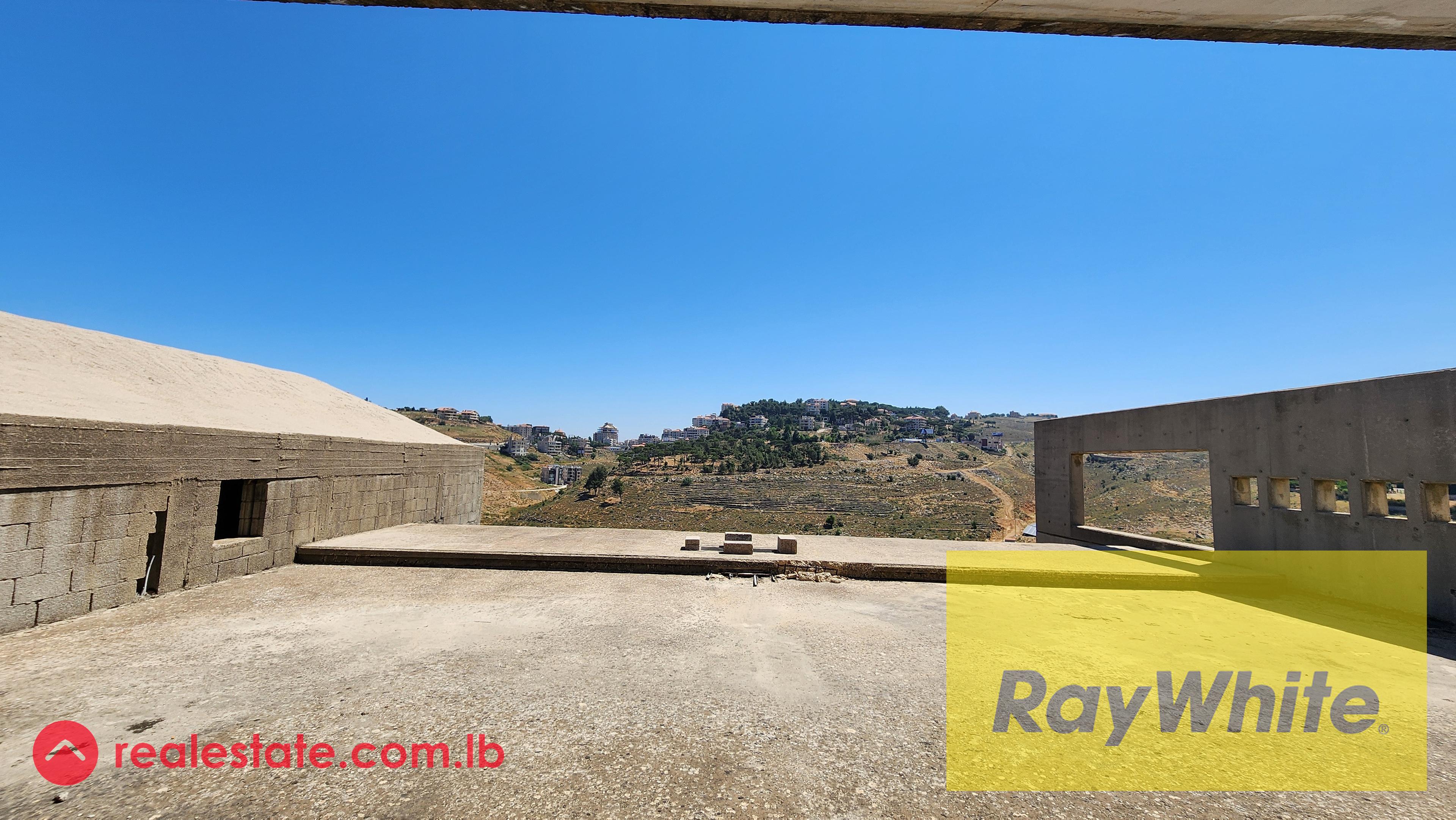 Villa for Sale in Ain El Jdideh