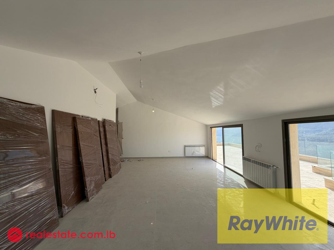 Spacious Apartment for Sale in Baabdat with terrace